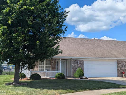 233 N BLUE RIBBON CT, RUSHVILLE, IN 46173 - Image 1