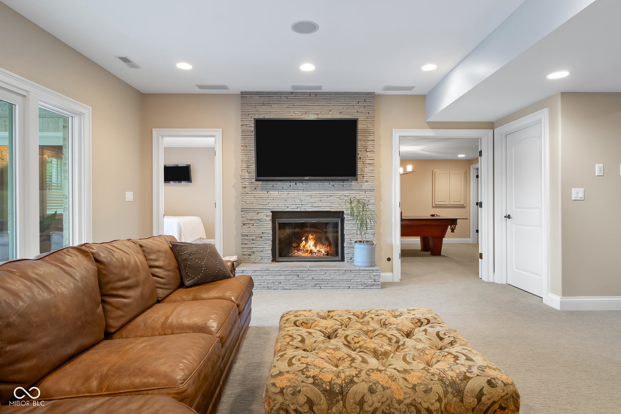 Columbus, Indiana, 47201, United States, 5 Bedrooms Bedrooms, ,5 BathroomsBathrooms,Residential,Active,1952761