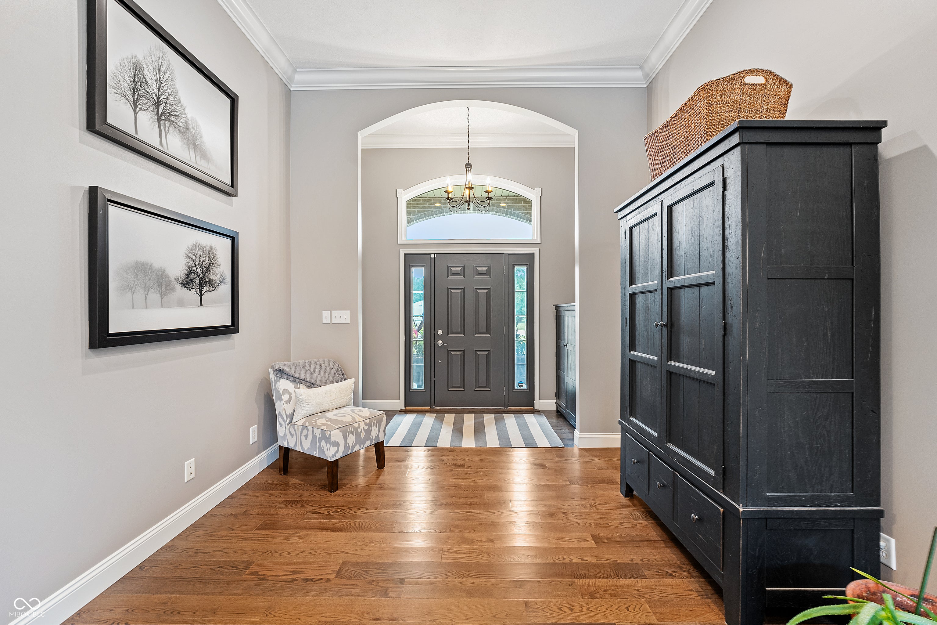 Columbus, Indiana, 47201, United States, 3 Bedrooms Bedrooms, ,3 BathroomsBathrooms,Residential,Active,1971810