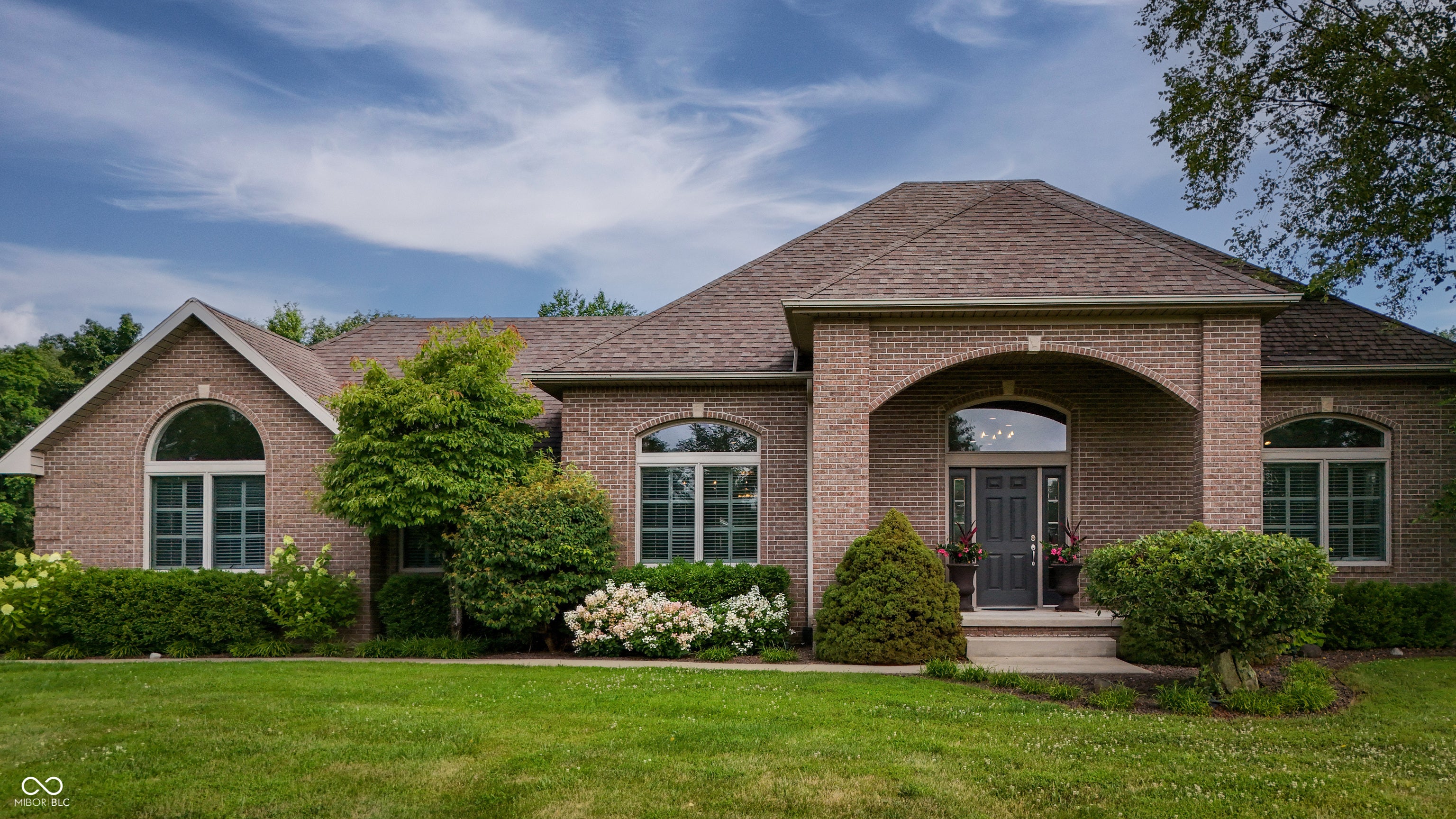 Columbus, Indiana, 47201, United States, 3 Bedrooms Bedrooms, ,3 BathroomsBathrooms,Residential,Active,1971810