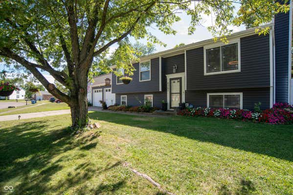 8047 HARVEST LN, INDIANAPOLIS, IN 46256 - Image 1