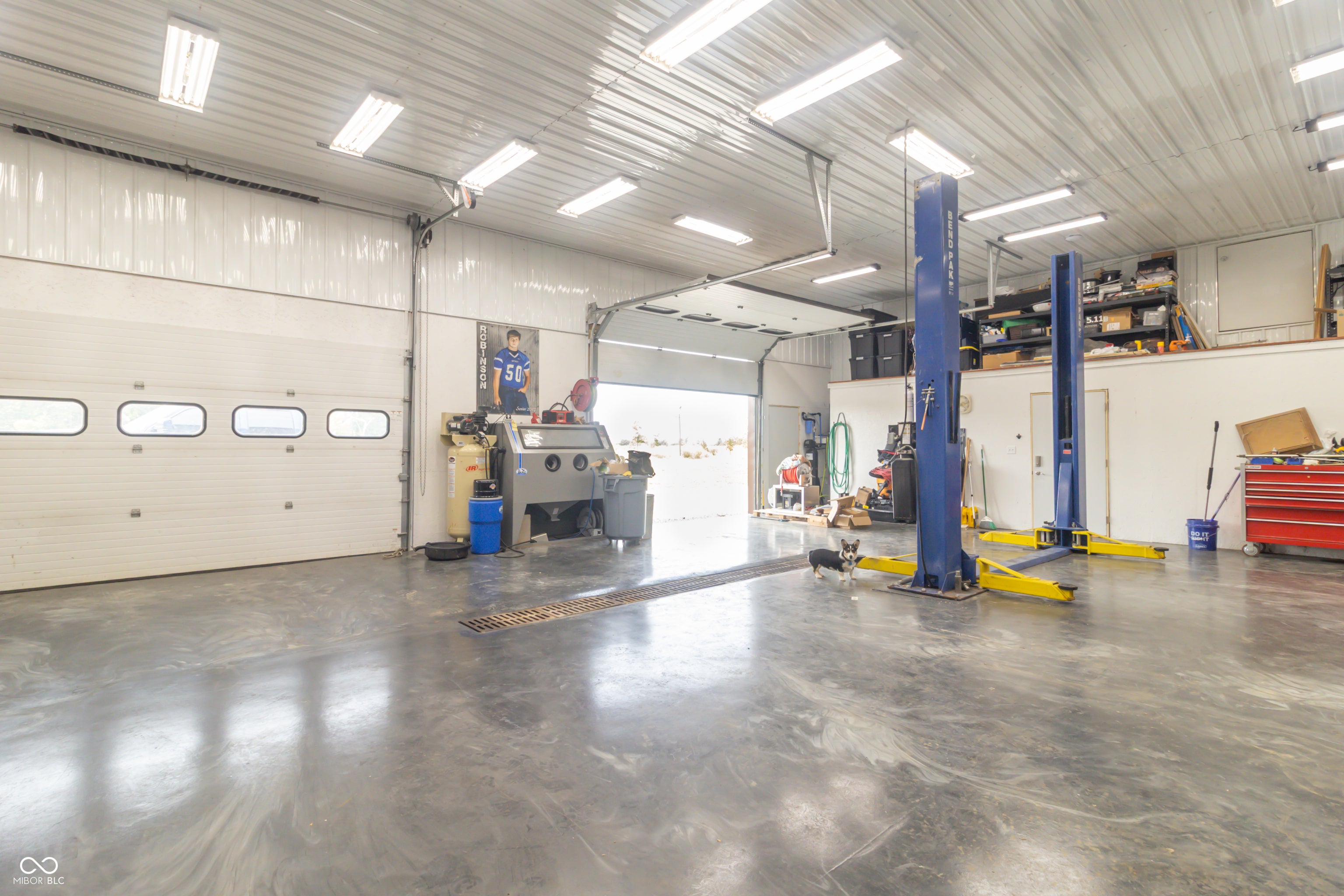 Markleville, Indiana, 46056, United States, 4 Bedrooms Bedrooms, ,5 BathroomsBathrooms,Residential,Active,1942389