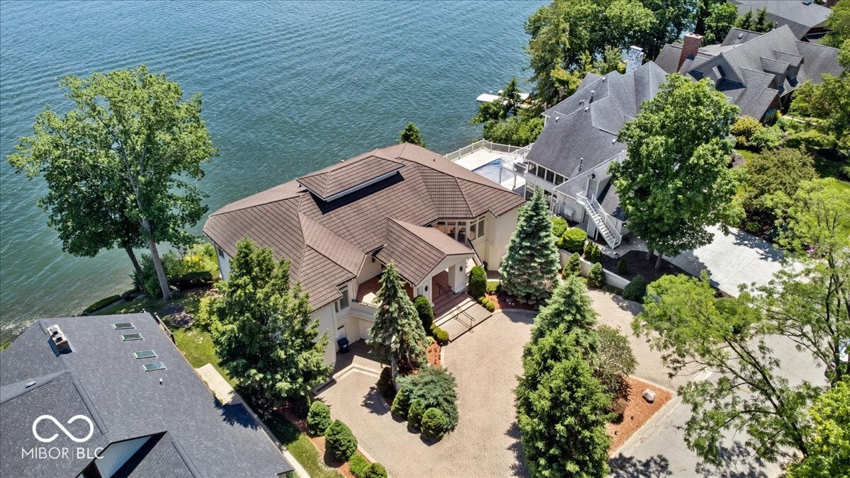 Indianapolis, Indiana, 46256, United States, 4 Bedrooms Bedrooms, ,7 BathroomsBathrooms,Residential,Active,1933721