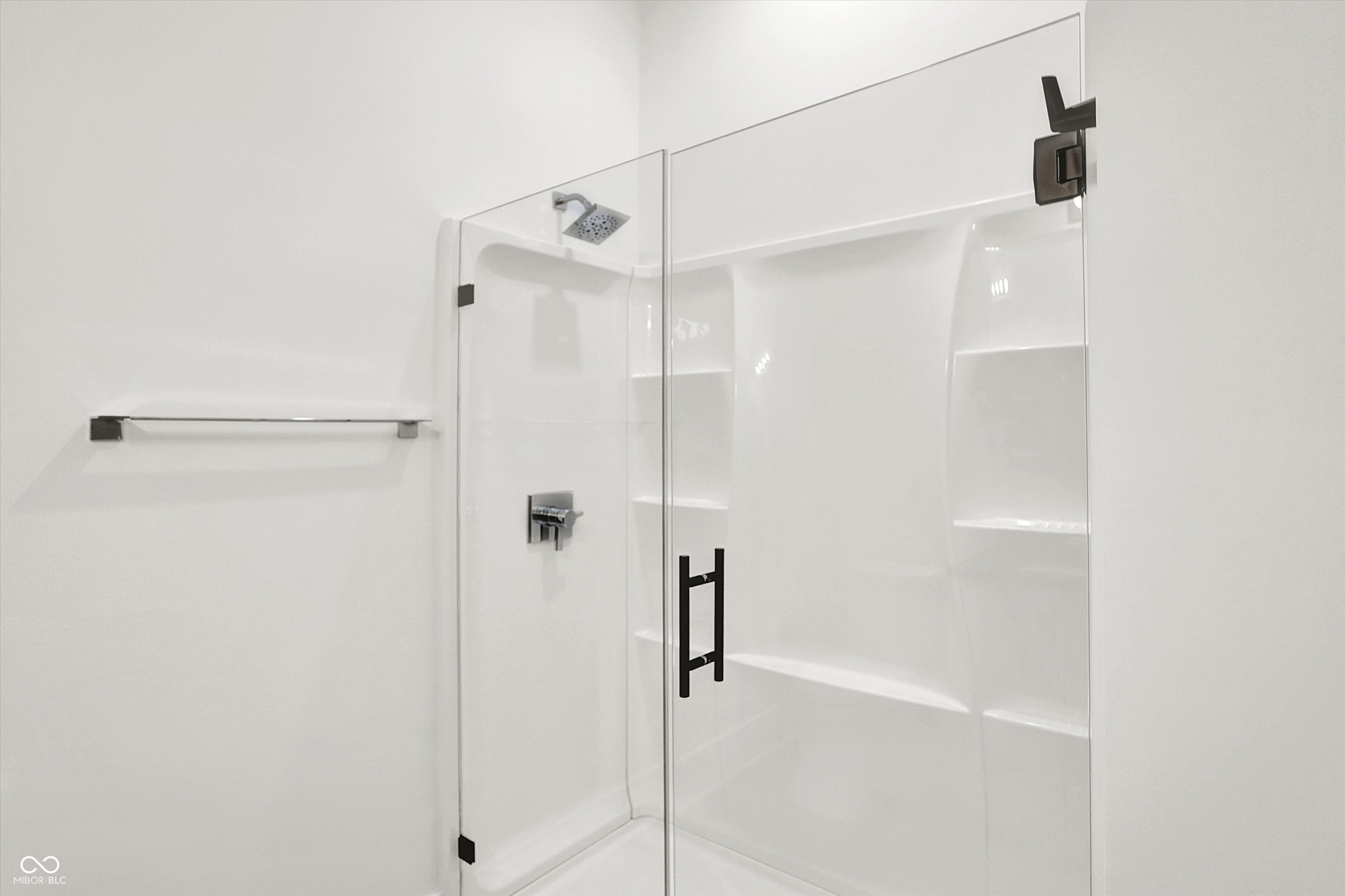 Zionsville, Indiana, 46077, United States, 4 Bedrooms Bedrooms, ,4 BathroomsBathrooms,Residential,Active,2008721