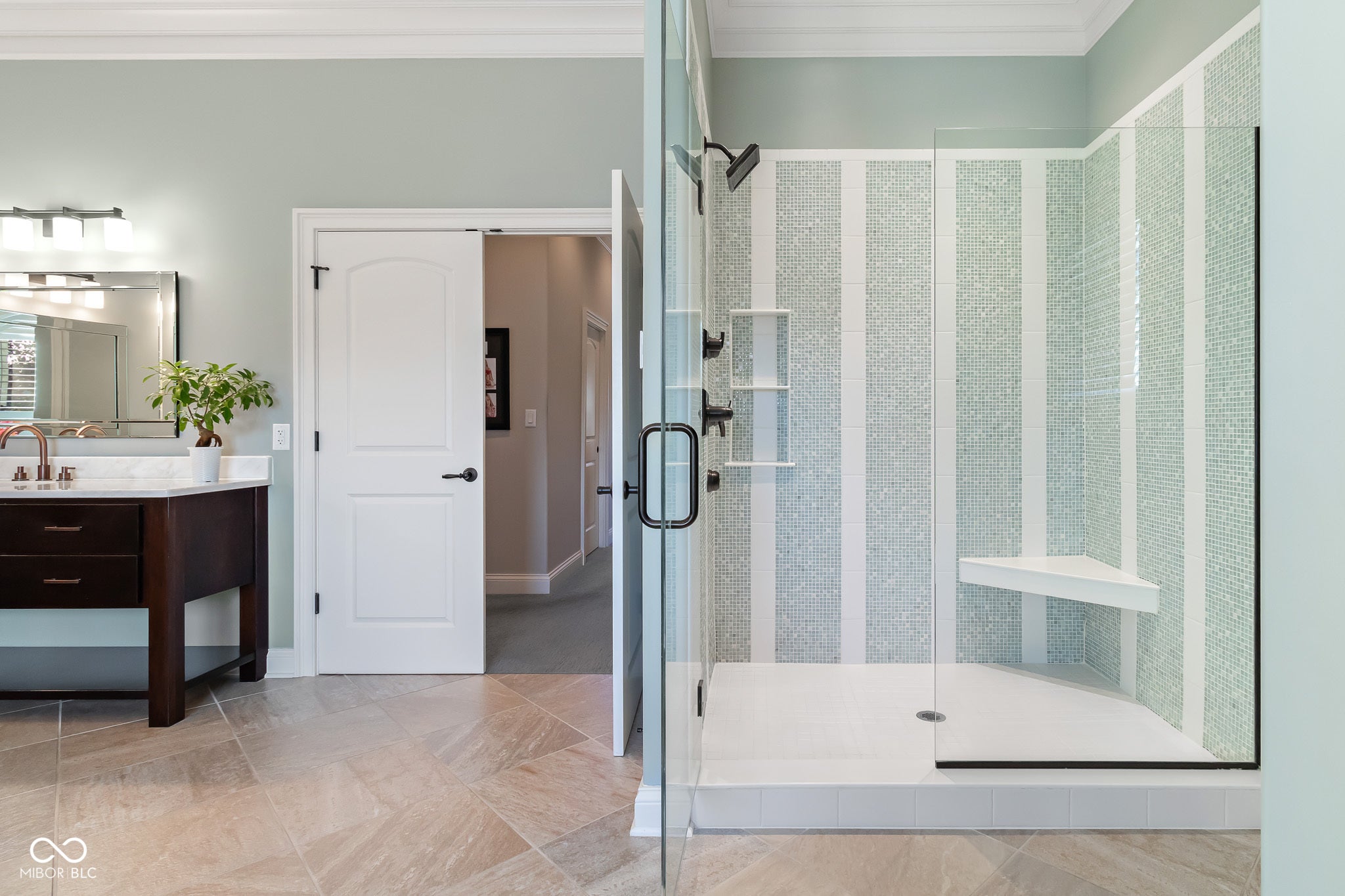 Columbus, Indiana, 47201, United States, 5 Bedrooms Bedrooms, ,5 BathroomsBathrooms,Residential,Active,1952761