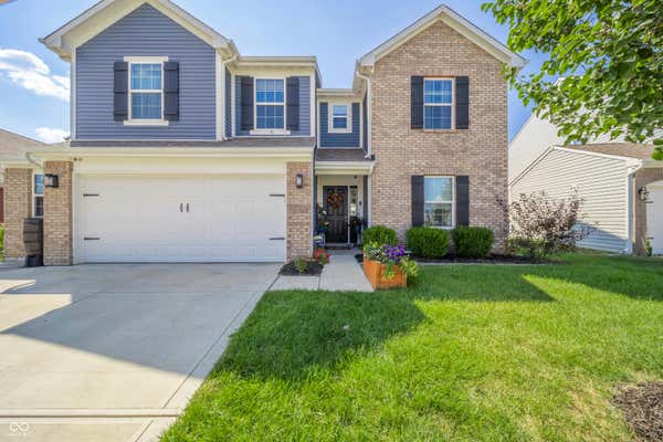 8748 STODDARD LN, INDIANAPOLIS, IN 46217 - Image 1