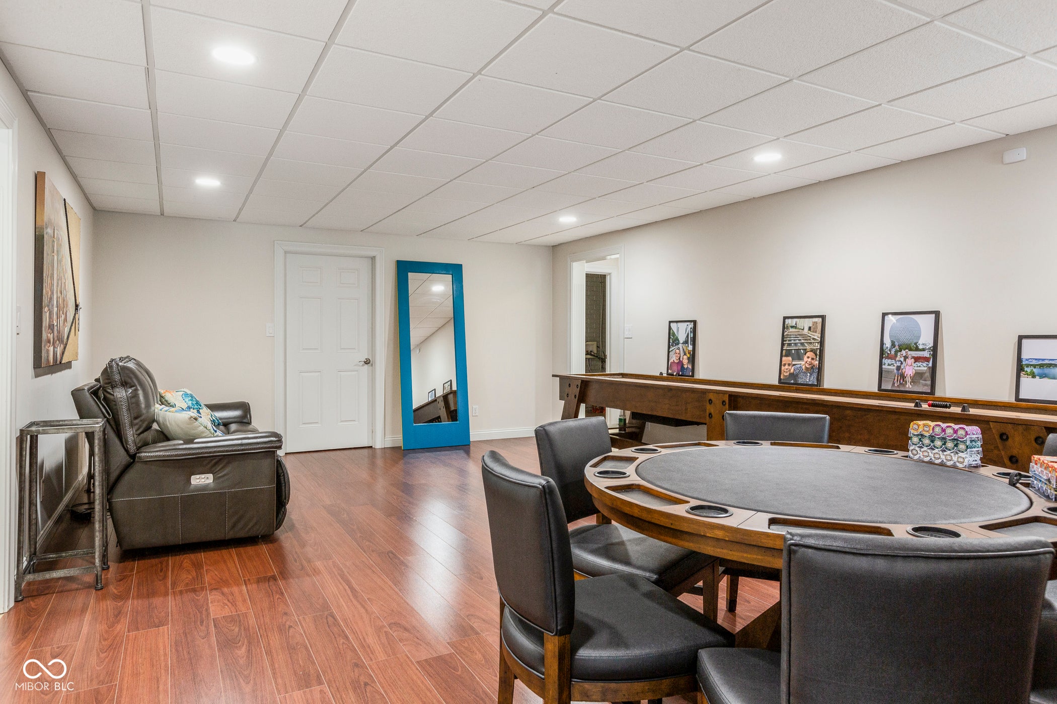 Columbus, Indiana, 47201, United States, ,4 BathroomsBathrooms,Residential,Active,1769806