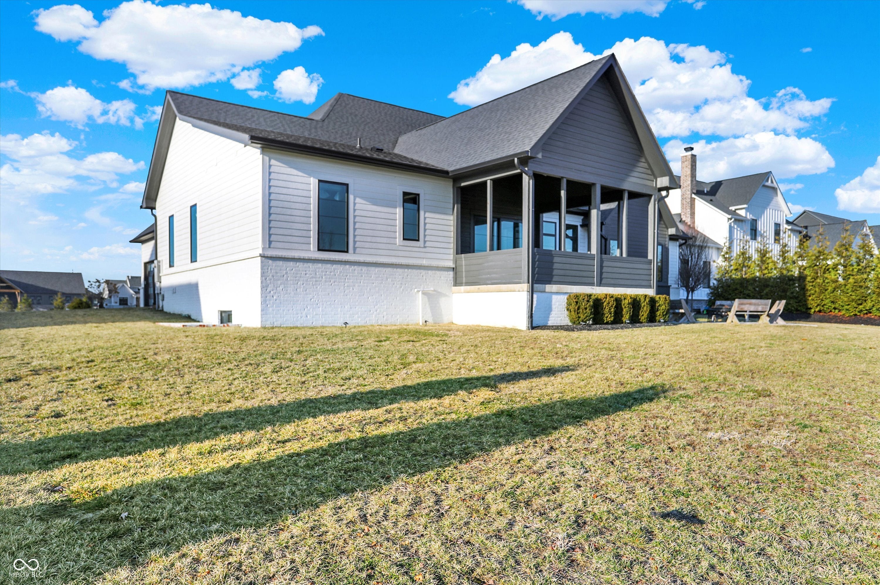 Zionsville, Indiana, 46077, United States, 4 Bedrooms Bedrooms, ,4 BathroomsBathrooms,Residential,Active,2008721