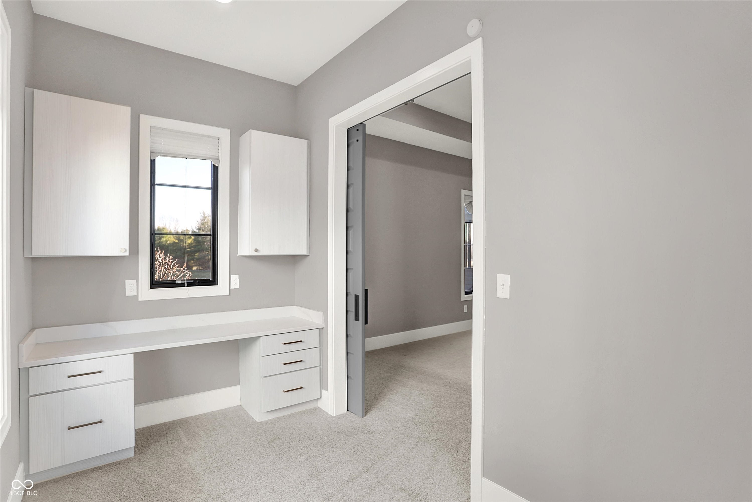 Zionsville, Indiana, 46077, United States, 4 Bedrooms Bedrooms, ,4 BathroomsBathrooms,Residential,Active,2008721