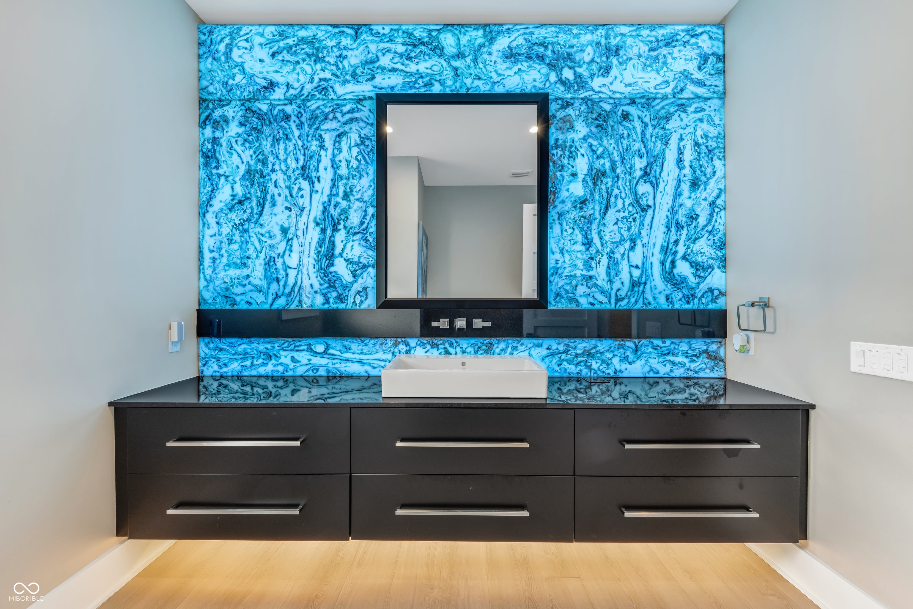 Indianapolis, Indiana, 46256, United States, 3 Bedrooms Bedrooms, ,4 BathroomsBathrooms,Residential,Active,1929799