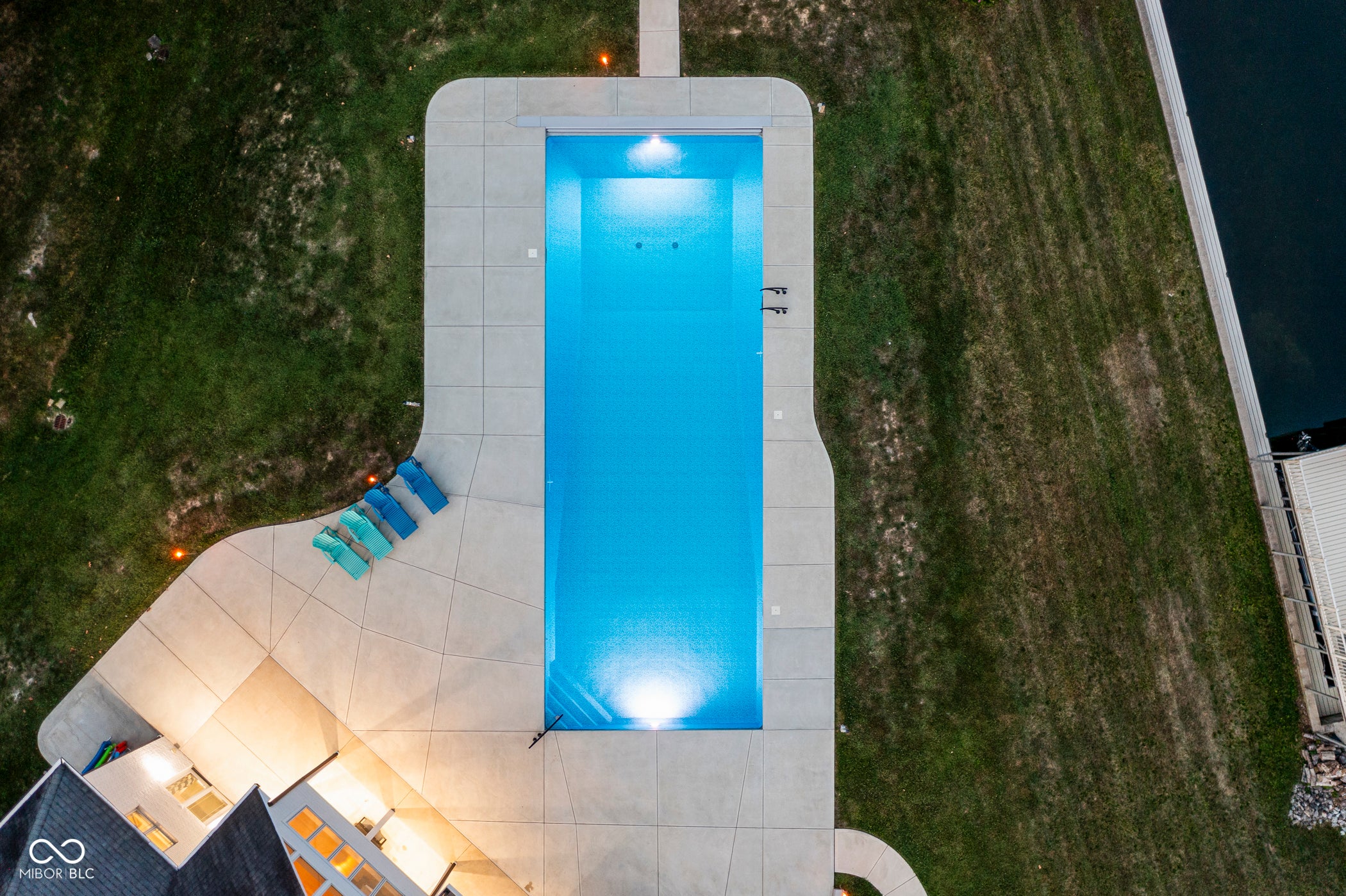 Columbus, Indiana, 47201, United States, ,4 BathroomsBathrooms,Residential,Active,1769806