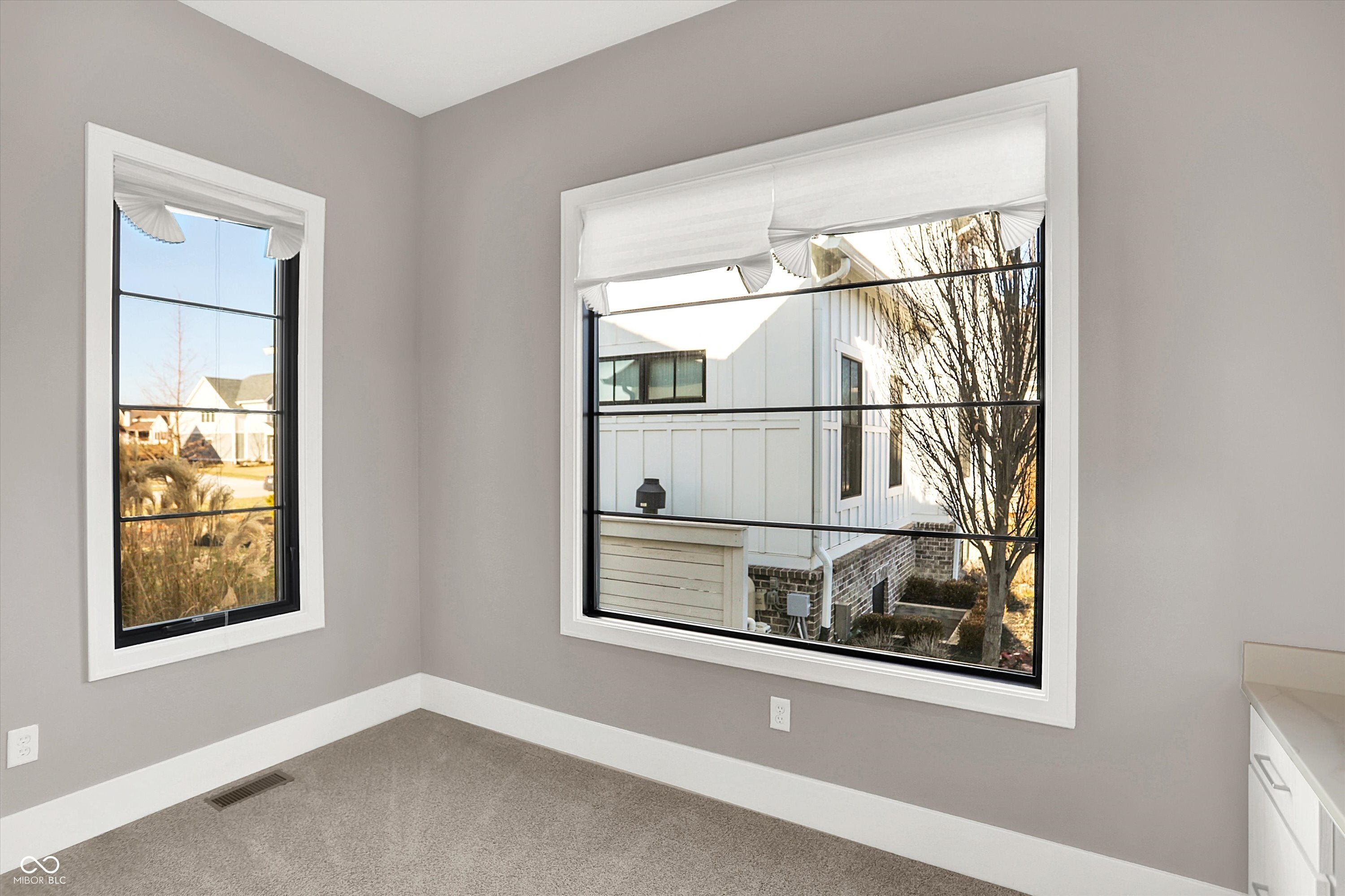 Zionsville, Indiana, 46077, United States, 4 Bedrooms Bedrooms, ,4 BathroomsBathrooms,Residential,Active,2008721