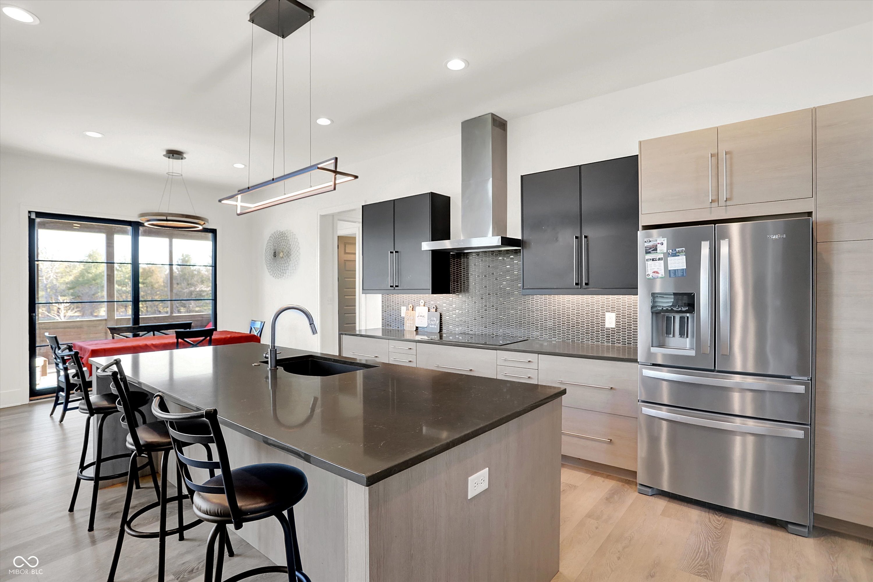 Zionsville, Indiana, 46077, United States, 4 Bedrooms Bedrooms, ,4 BathroomsBathrooms,Residential,Active,2008721