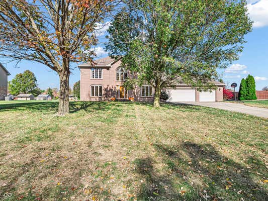 1176 WATERFORD DR, AVON, IN 46123 - Image 1