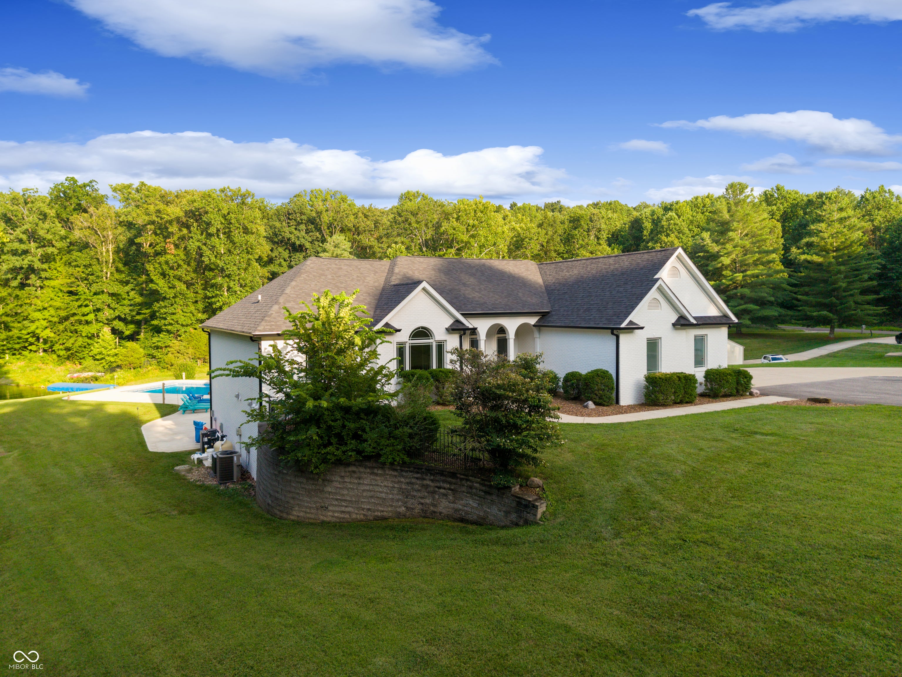 Columbus, Indiana, 47201, United States, ,4 BathroomsBathrooms,Residential,Active,1769806