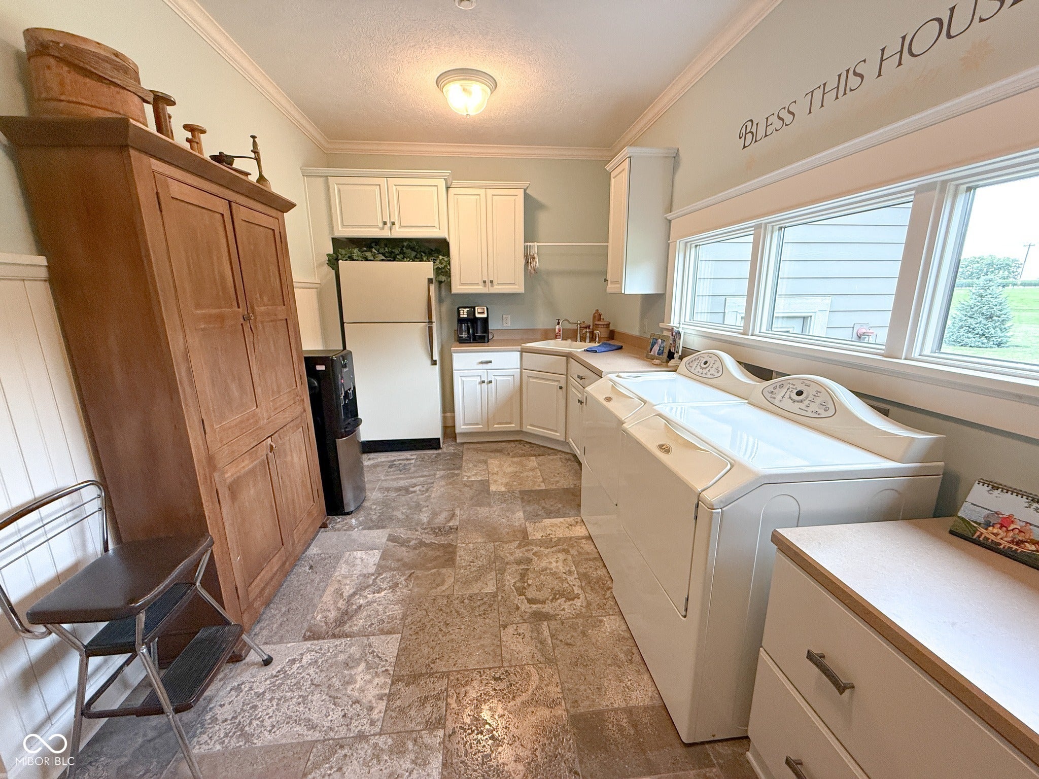 Lafayette, Indiana, 47909, United States, 3 Bedrooms Bedrooms, ,3 BathroomsBathrooms,Residential,Active,1903213