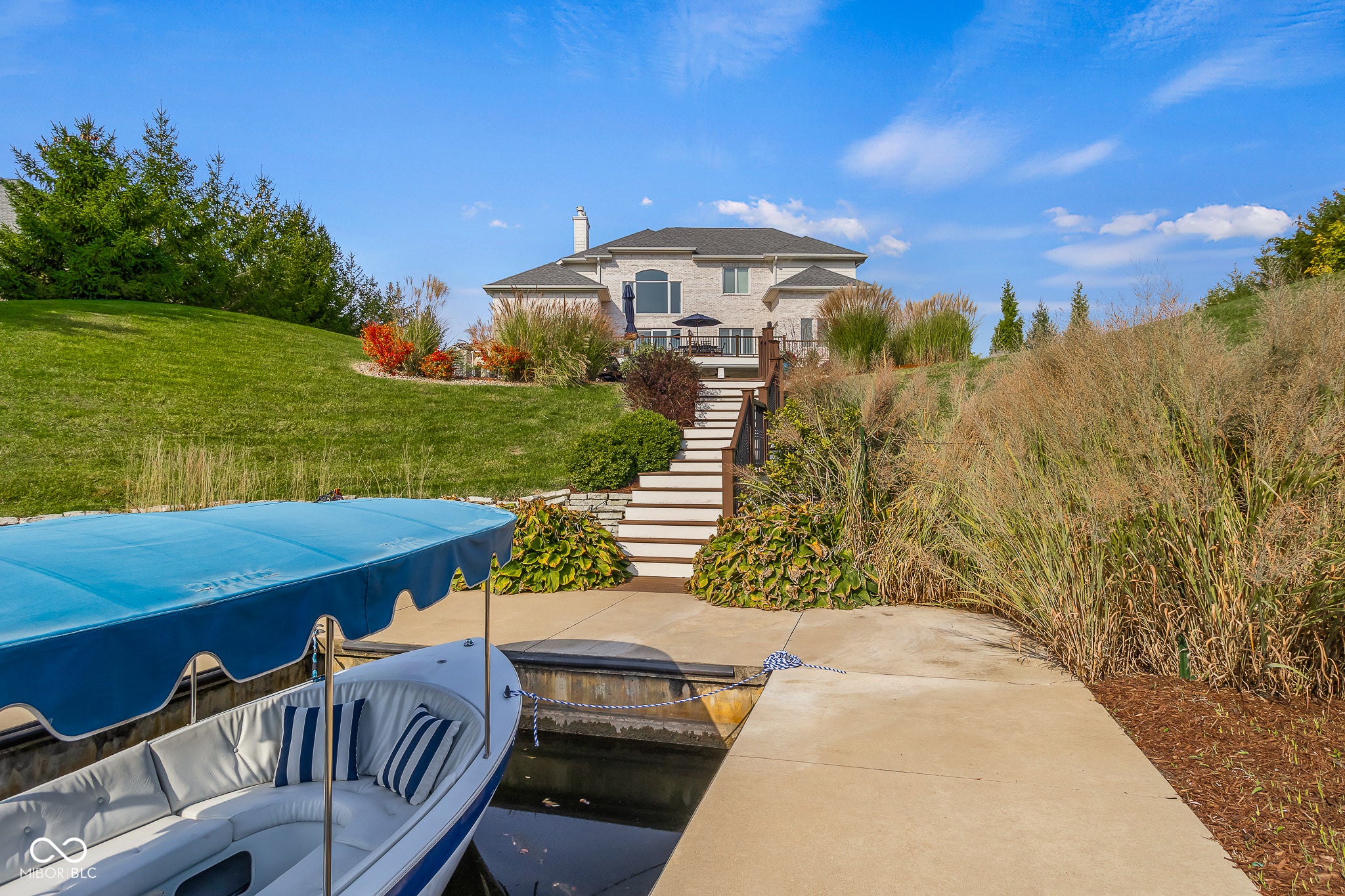 Columbus, Indiana, 47201, United States, 5 Bedrooms Bedrooms, ,5 BathroomsBathrooms,Residential,Active,1952761