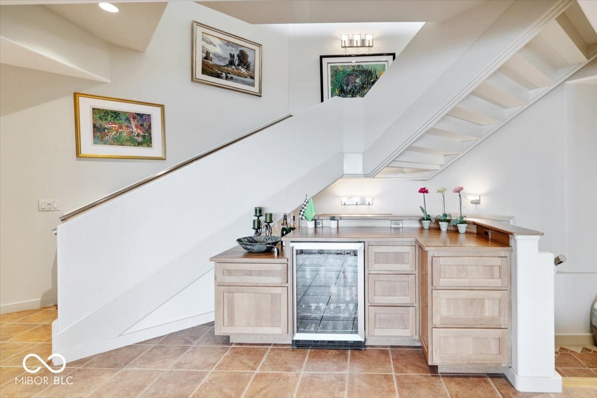 Indianapolis, Indiana, 46256, United States, 4 Bedrooms Bedrooms, ,7 BathroomsBathrooms,Residential,Active,1933721