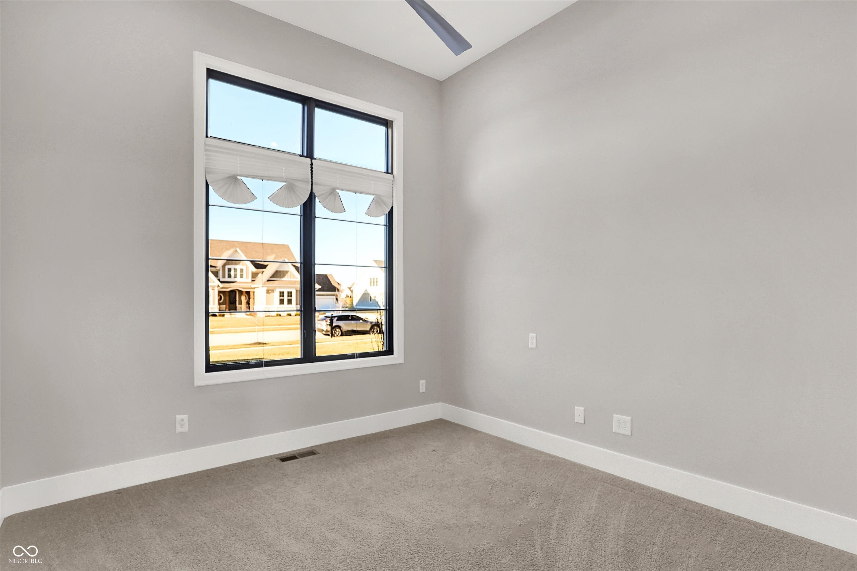 Zionsville, Indiana, 46077, United States, 4 Bedrooms Bedrooms, ,4 BathroomsBathrooms,Residential,Active,2008721