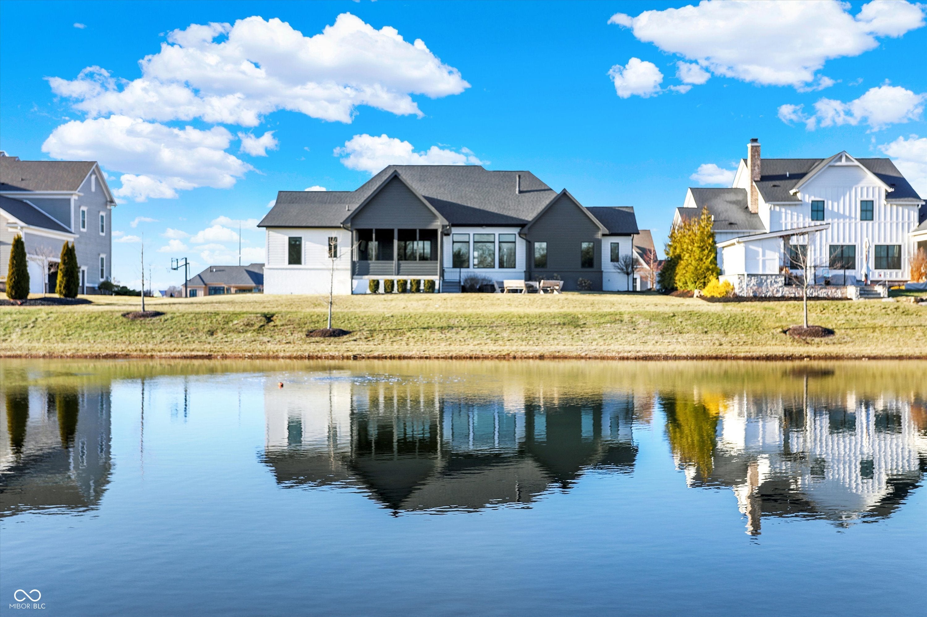 Zionsville, Indiana, 46077, United States, 4 Bedrooms Bedrooms, ,4 BathroomsBathrooms,Residential,Active,2008721