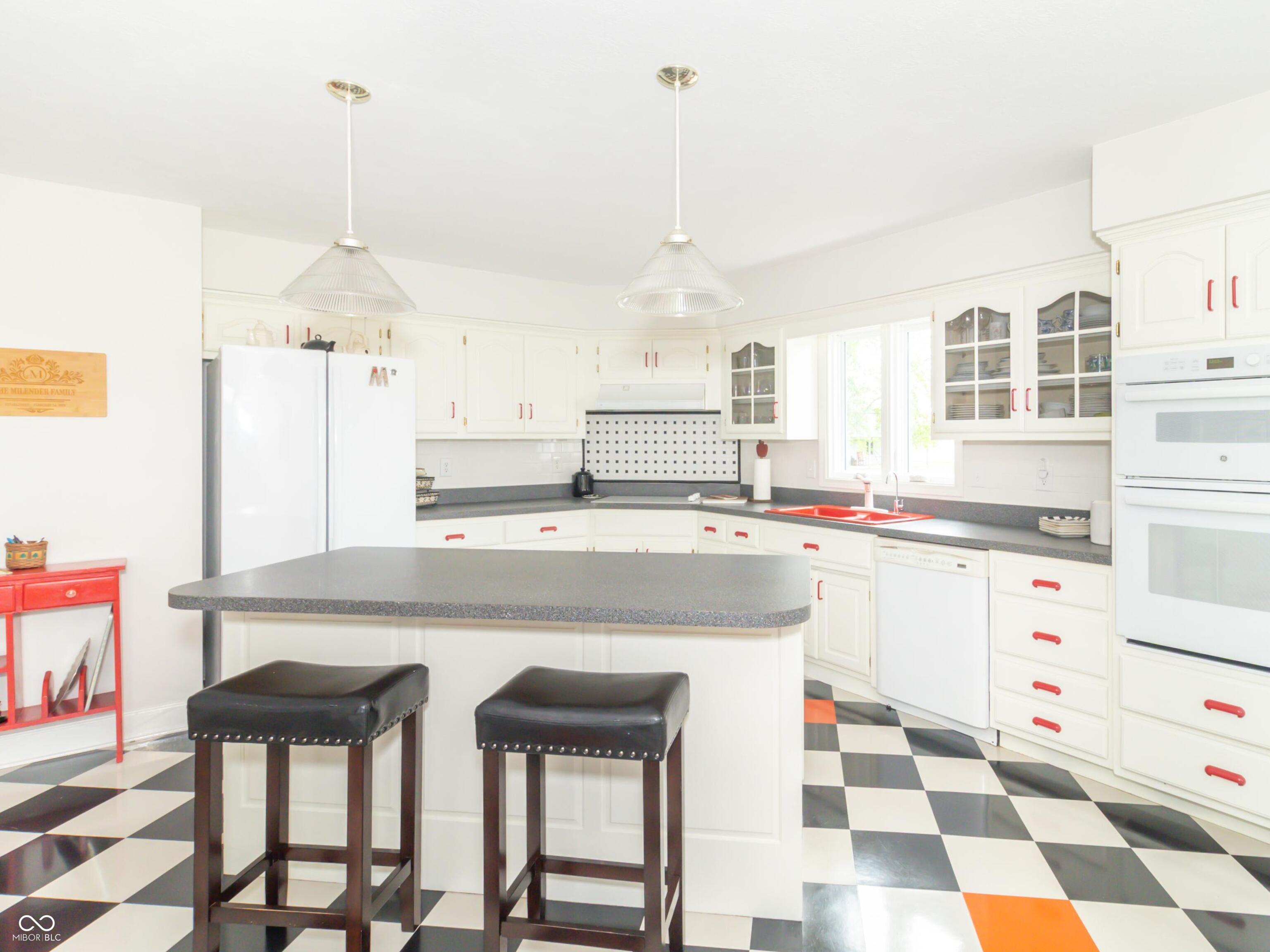 Greenfield, Indiana, 46140, United States, 5 Bedrooms Bedrooms, ,5 BathroomsBathrooms,Residential,Active,1871587