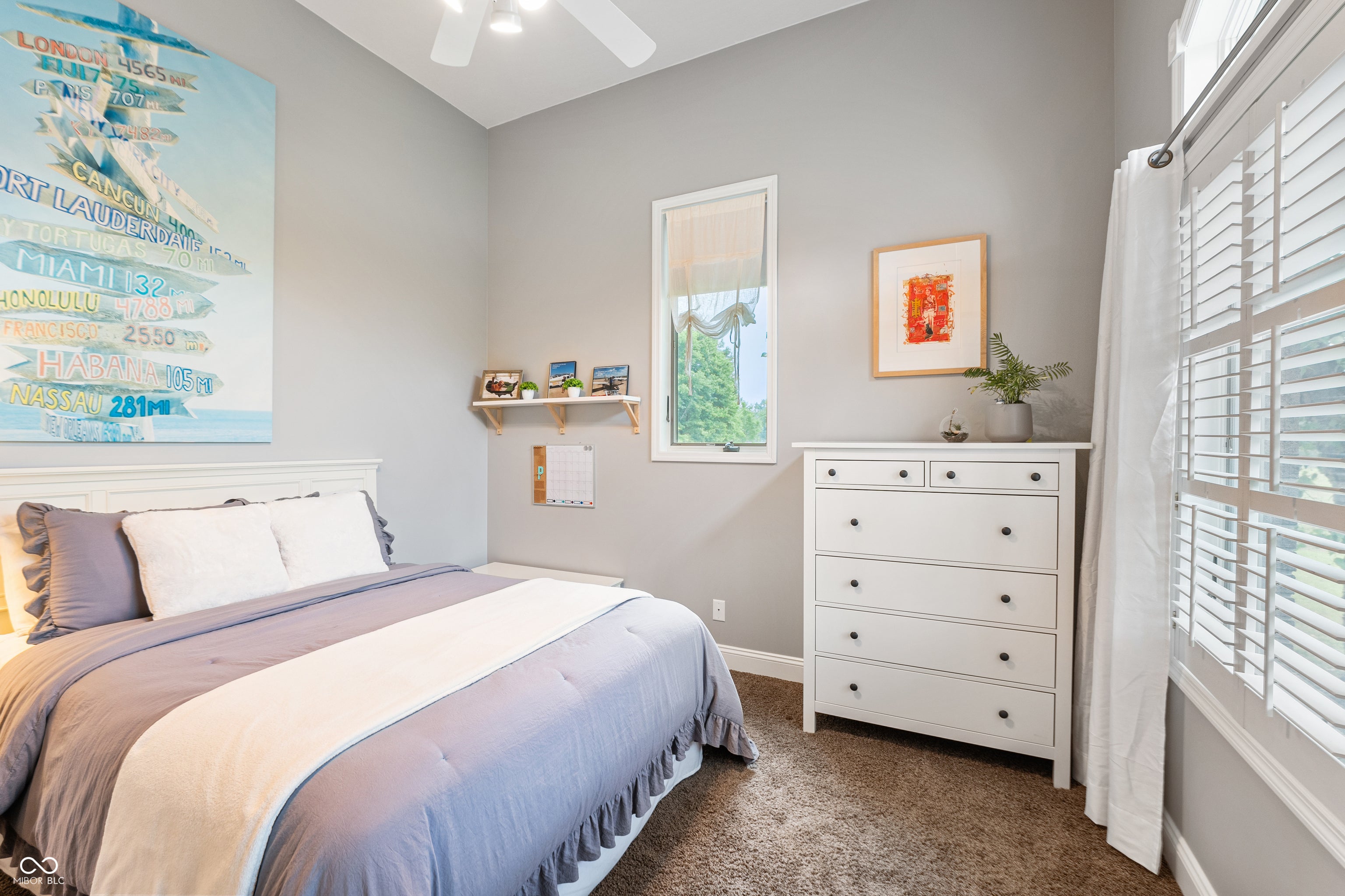 Columbus, Indiana, 47201, United States, 3 Bedrooms Bedrooms, ,3 BathroomsBathrooms,Residential,Active,1971810