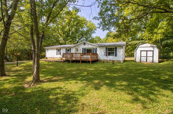 1919 TRIPLETON PIKE, BEDFORD, IN 47421, photo 2 of 39