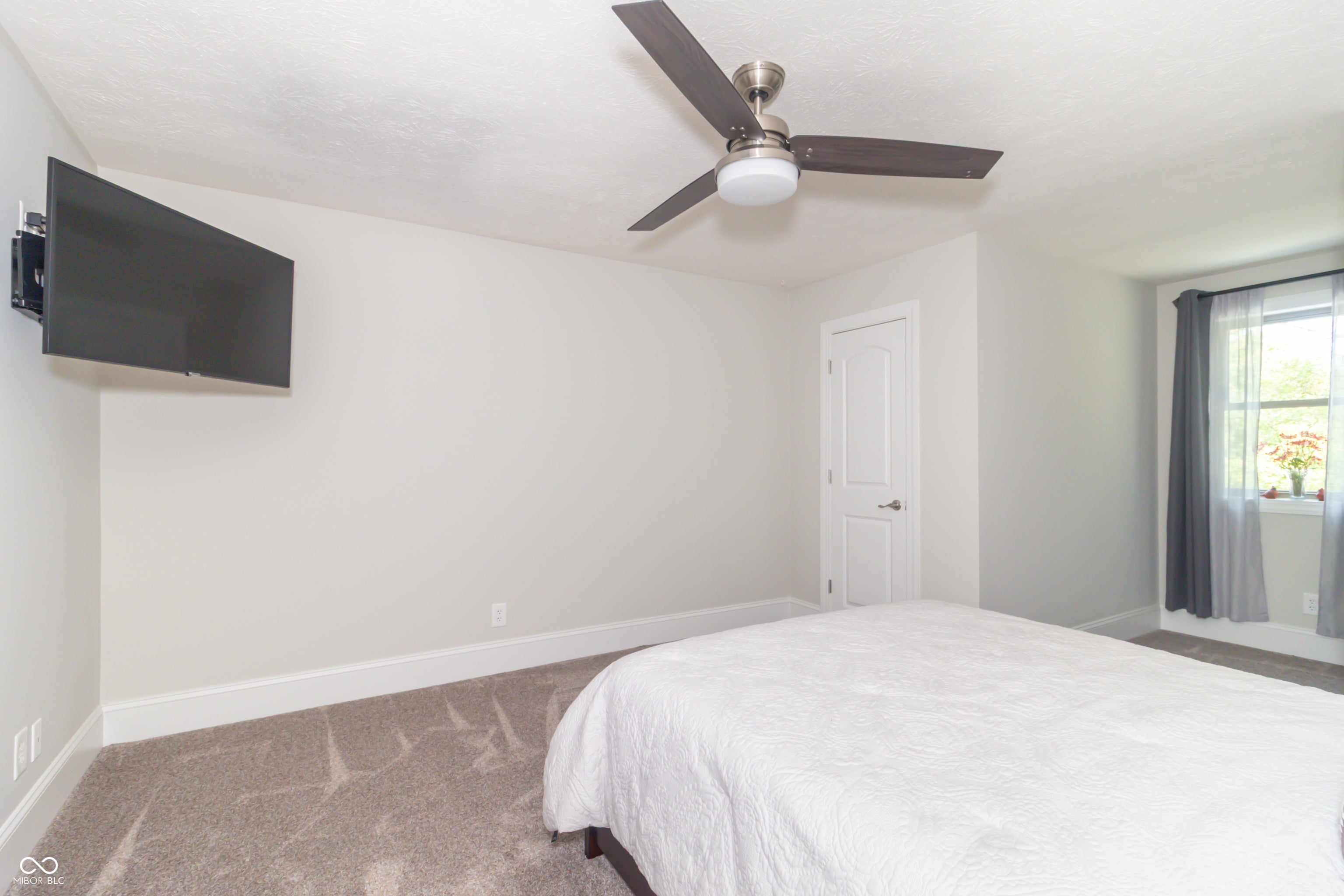 Markleville, Indiana, 46056, United States, 4 Bedrooms Bedrooms, ,5 BathroomsBathrooms,Residential,Active,1942389