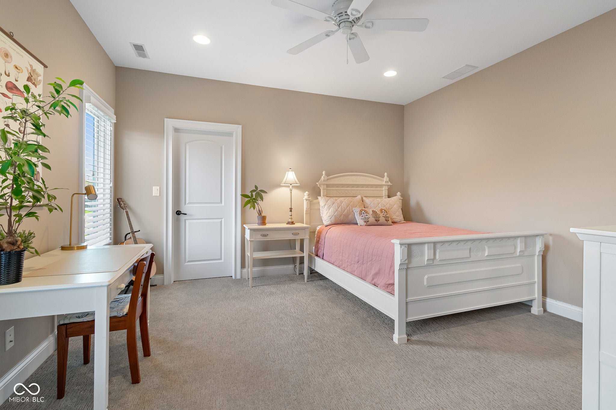 Columbus, Indiana, 47201, United States, 5 Bedrooms Bedrooms, ,5 BathroomsBathrooms,Residential,Active,1952761