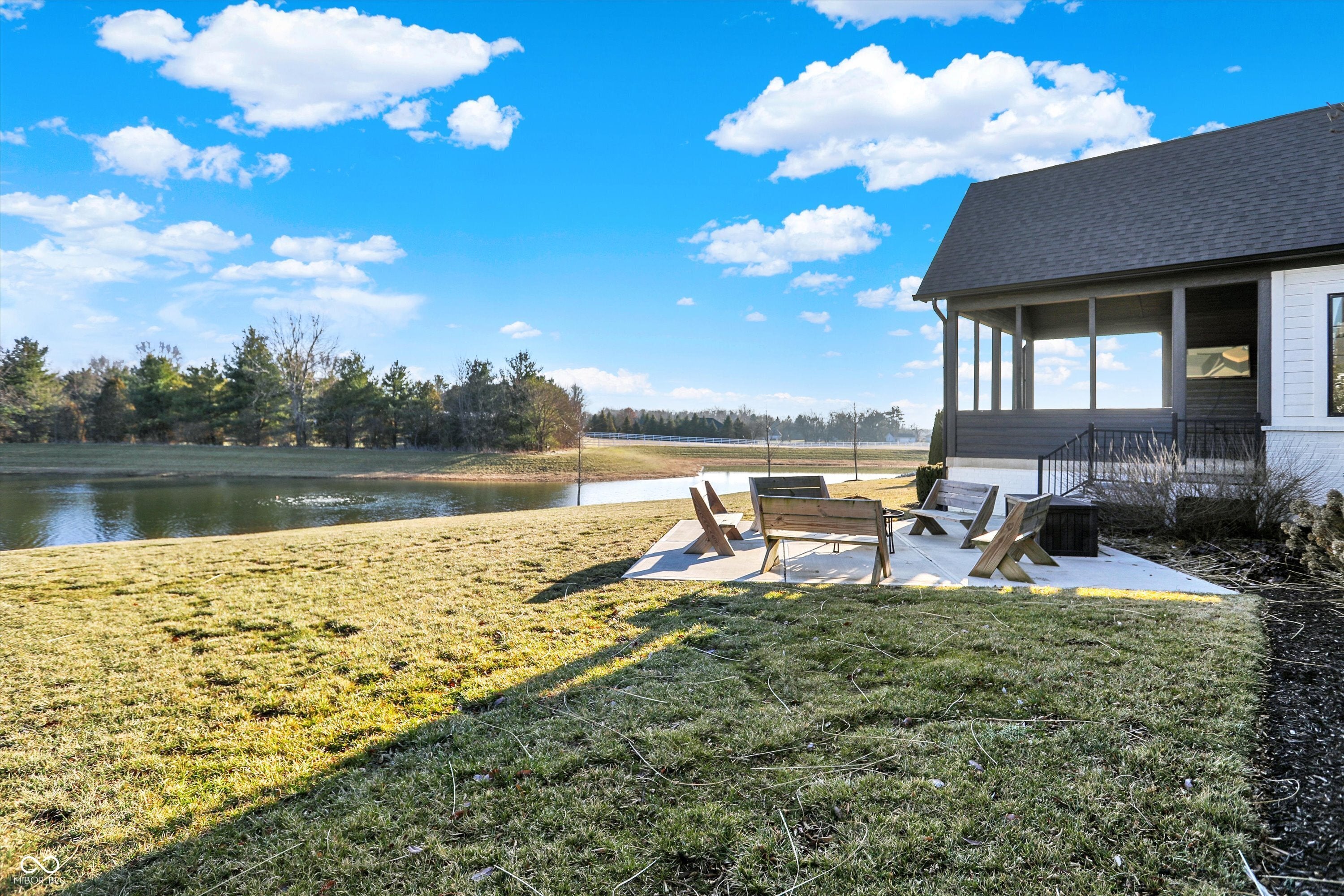 Zionsville, Indiana, 46077, United States, 4 Bedrooms Bedrooms, ,4 BathroomsBathrooms,Residential,Active,2008721