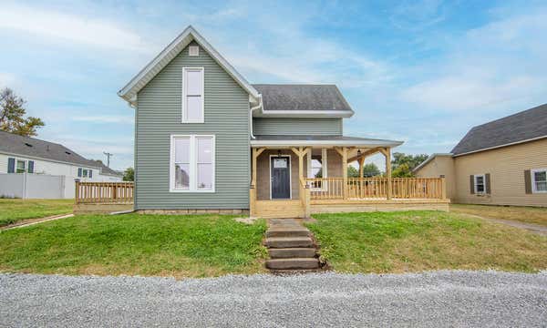 605 WALNUT ST, FRANKTON, IN 46044 - Image 1