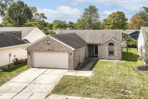 7 ASHWOOD CIR, BROWNSBURG, IN 46112 - Image 1