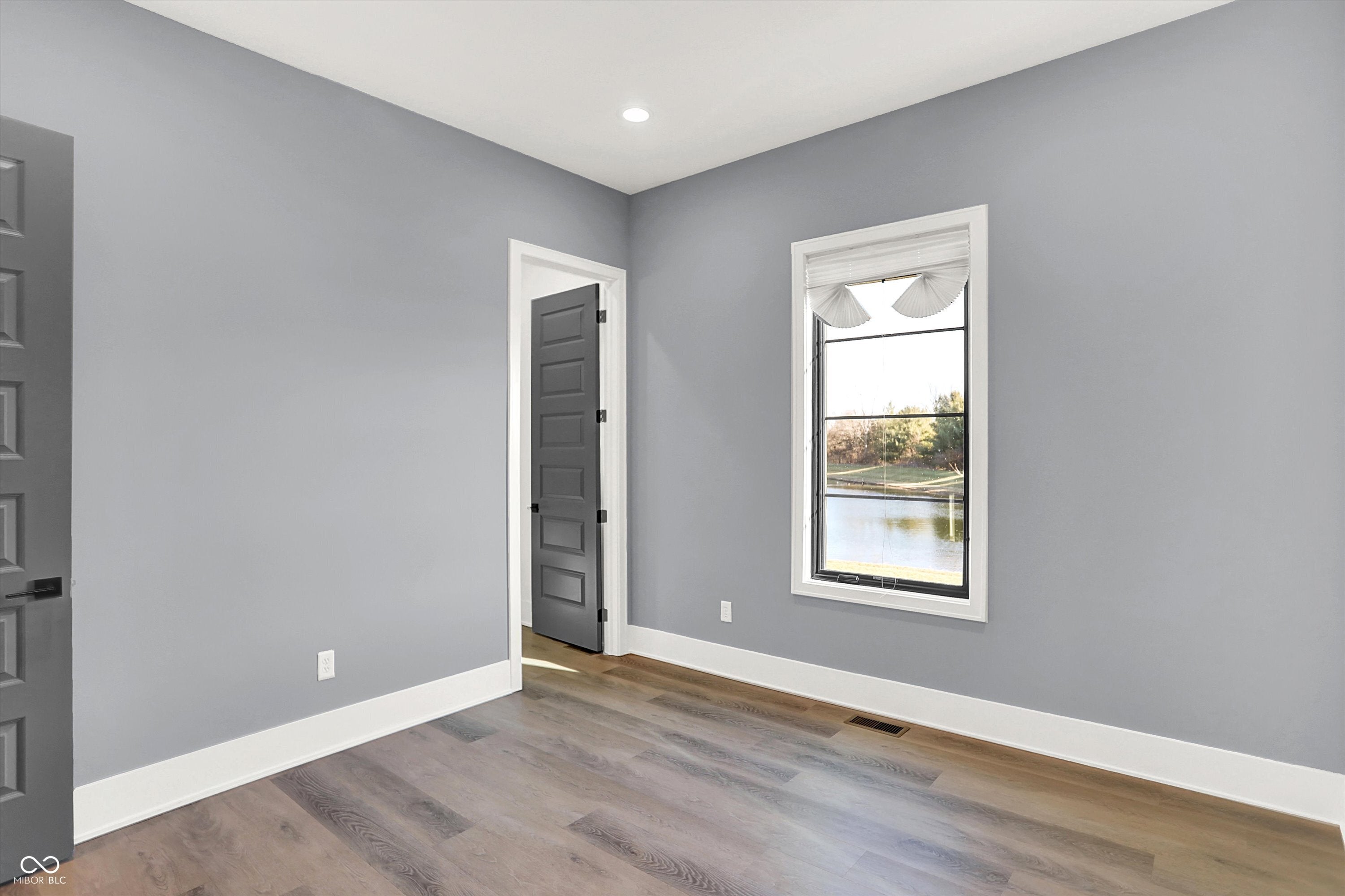 Zionsville, Indiana, 46077, United States, 4 Bedrooms Bedrooms, ,4 BathroomsBathrooms,Residential,Active,2008721