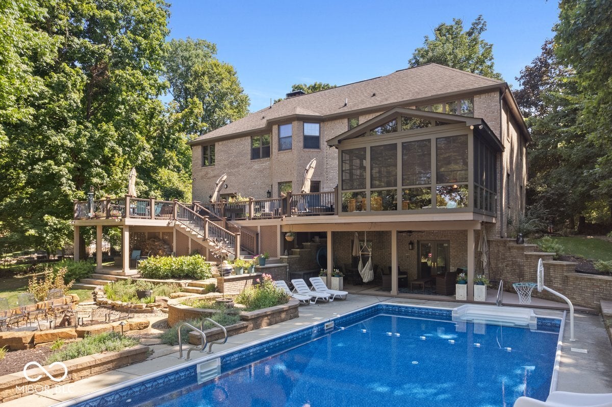 Fishers, Indiana, 46040, United States, 6 Bedrooms Bedrooms, ,4 BathroomsBathrooms,Residential,Active,1960162