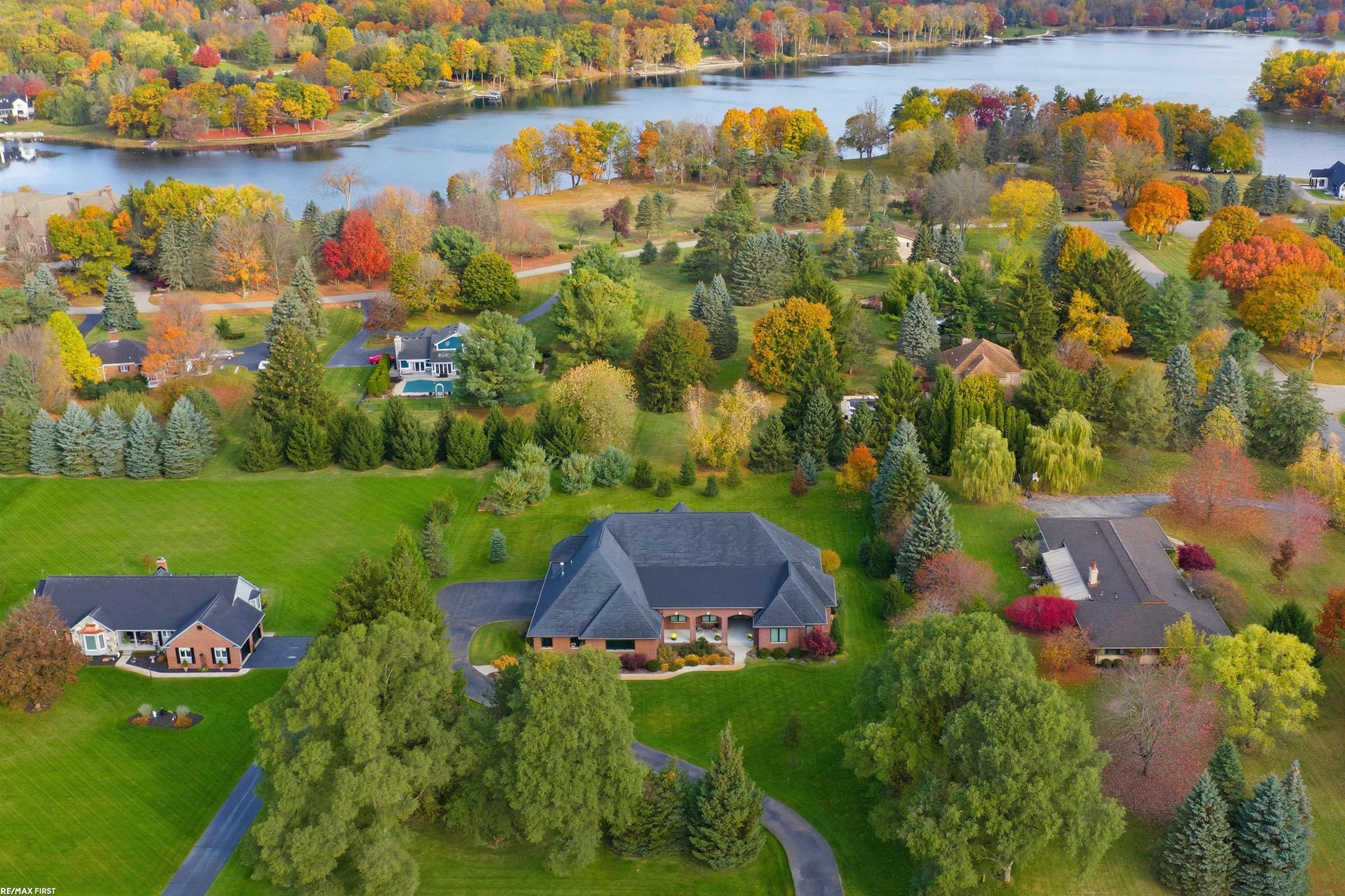 Clarkston, Michigan, 48348, United States, 5 Bedrooms Bedrooms, ,4 BathroomsBathrooms,Residential,Active,1973314