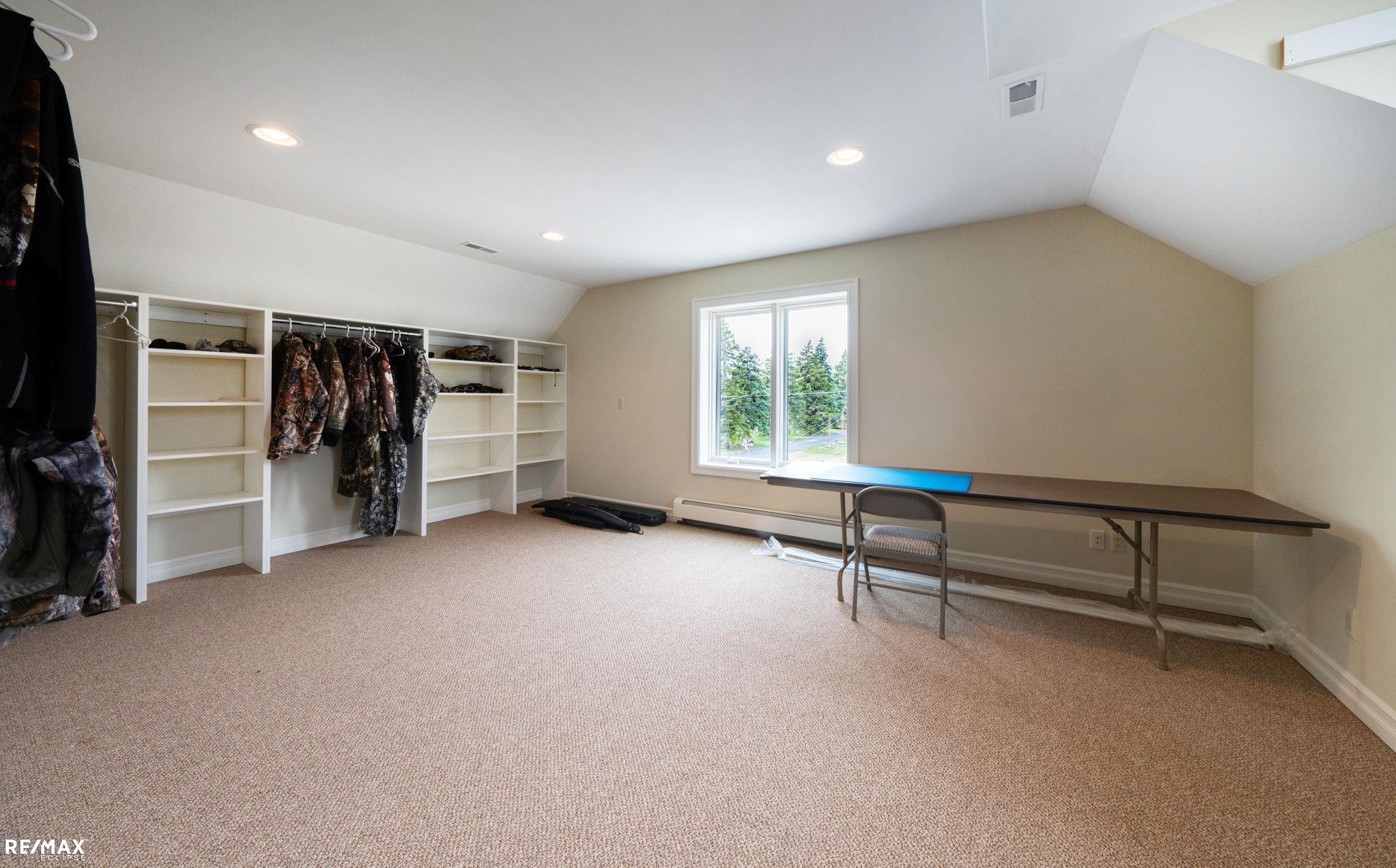 Saint Clair Shores, Michigan, 48081, United States, ,5 BathroomsBathrooms,Residential,Active,1829899
