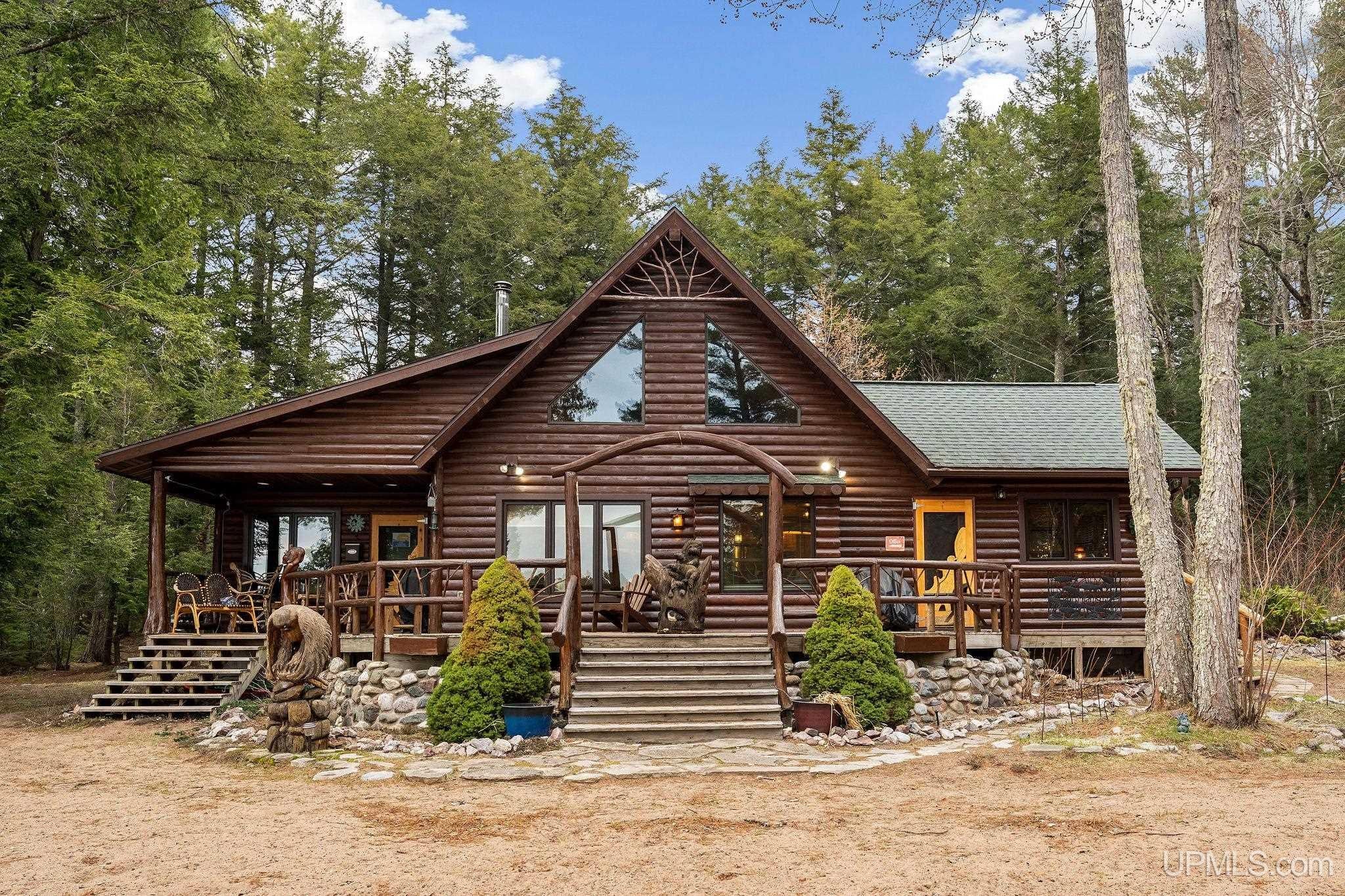 Gwinn, Michigan, 49841, United States, 3 Bedrooms Bedrooms, ,3 BathroomsBathrooms,Residential,Active,2043442