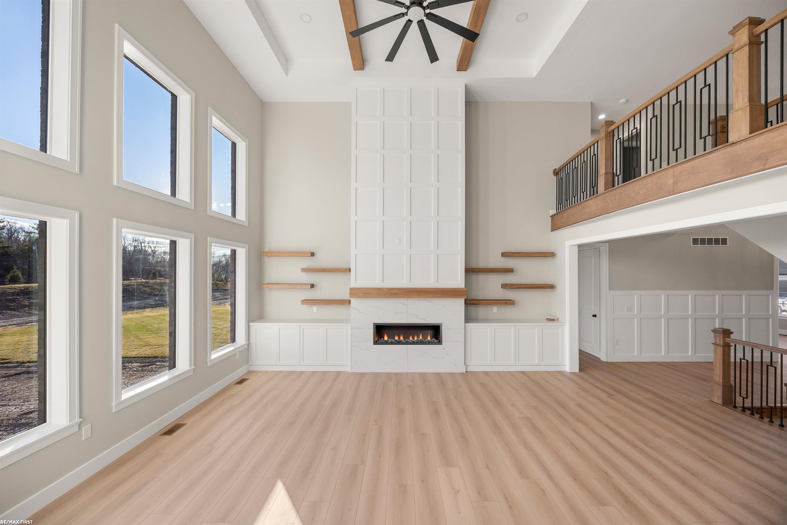 Shelby Twp, Michigan, 48315, United States, 4 Bedrooms Bedrooms, ,4 BathroomsBathrooms,Residential,Active,2009161