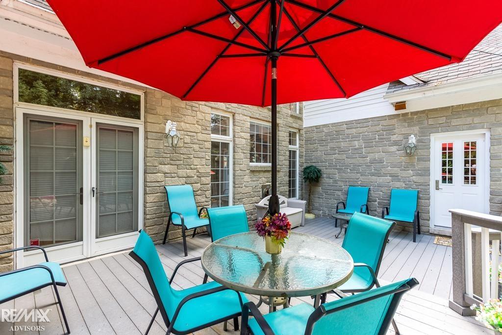 Shelby Twp, Michigan, 48315, United States, 4 Bedrooms Bedrooms, ,6 BathroomsBathrooms,Residential,Active,1926666