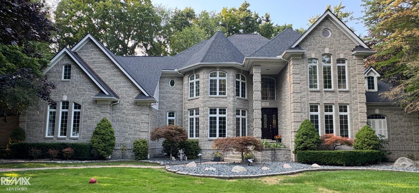 Shelby Twp, Michigan, 48315, United States, 4 Bedrooms Bedrooms, ,6 BathroomsBathrooms,Residential,Active,1926666