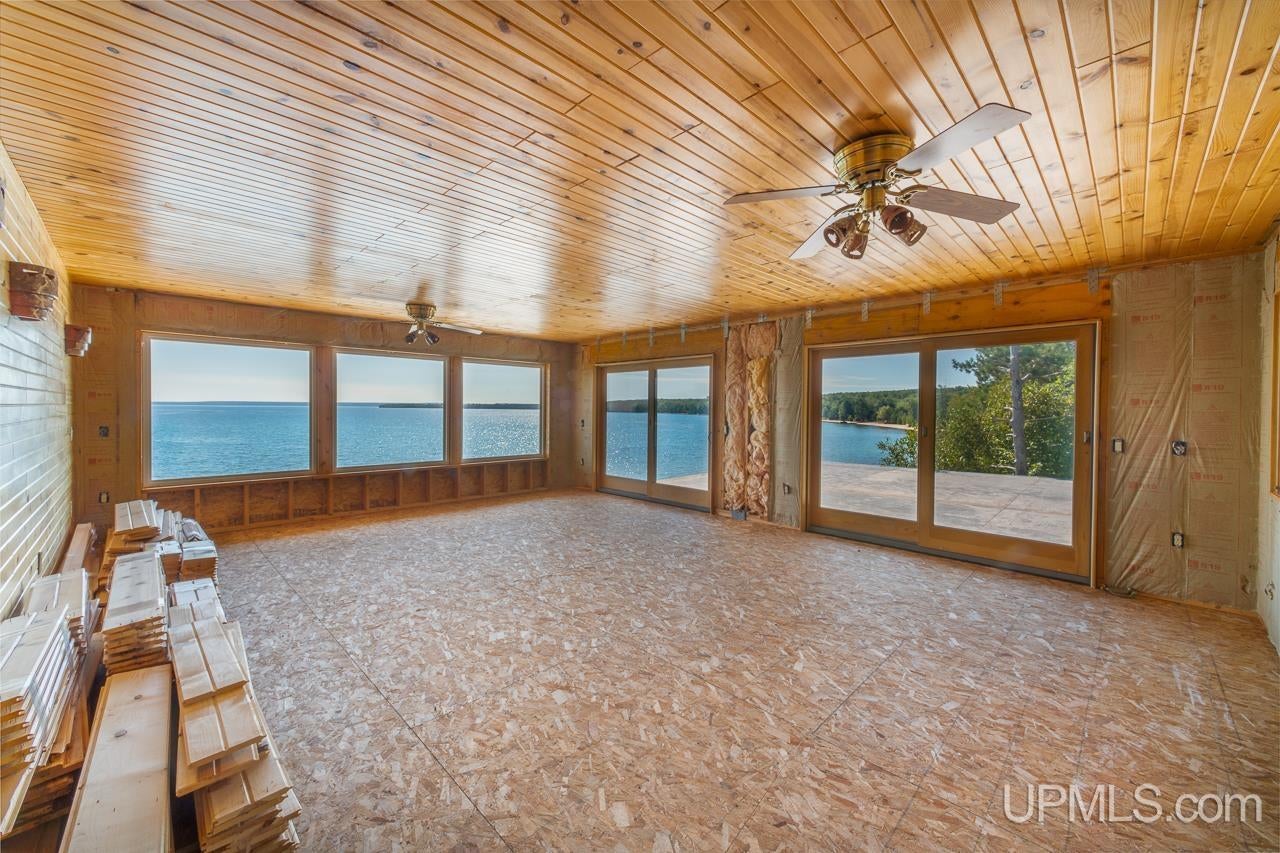 Au Train, Michigan, 49806, United States, 7 Bedrooms Bedrooms, ,7 BathroomsBathrooms,Residential,Active,2015448