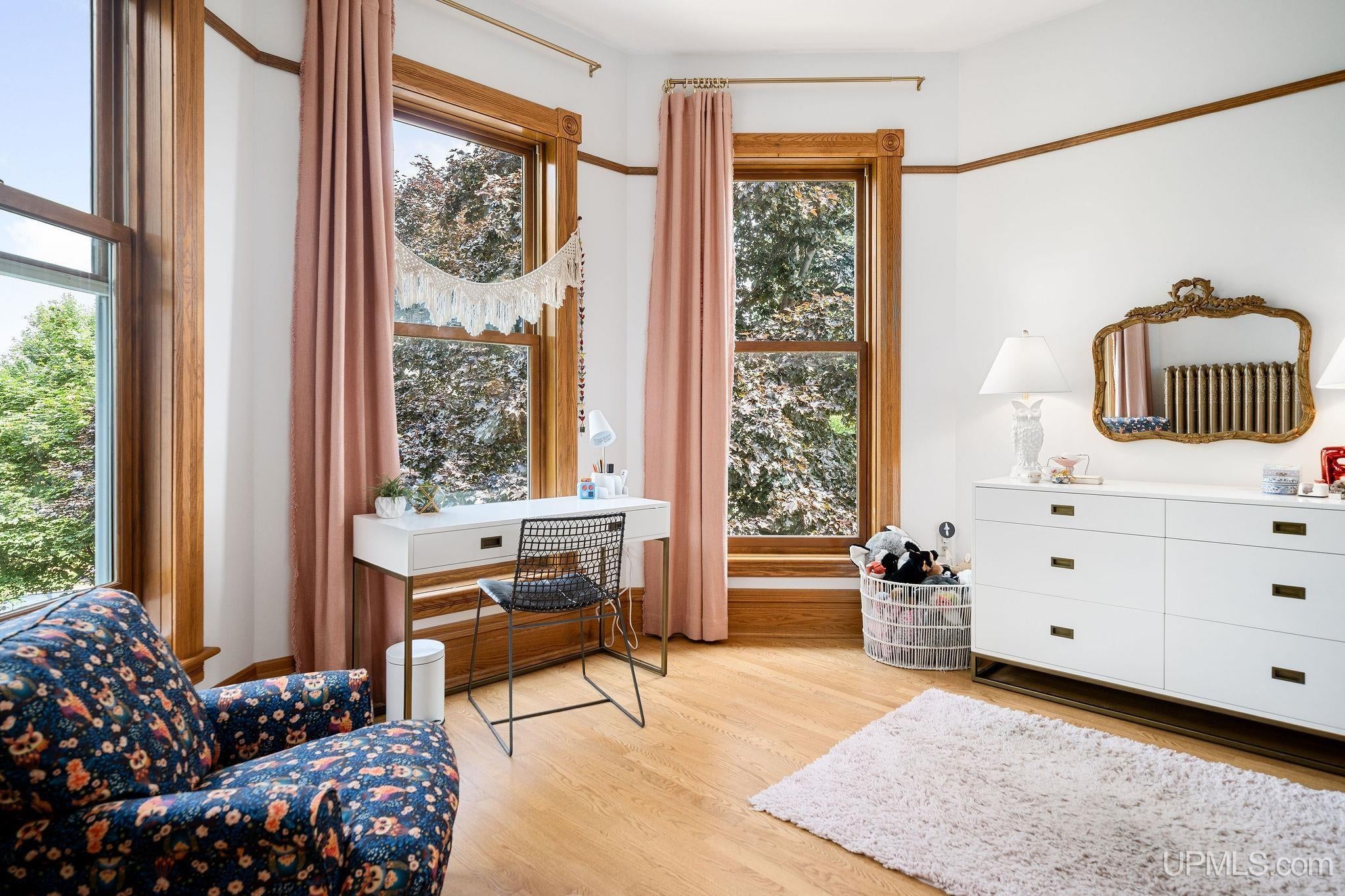 Marquette, Michigan, 49855, United States, 4 Bedrooms Bedrooms, ,4 BathroomsBathrooms,Residential,Active,1907987