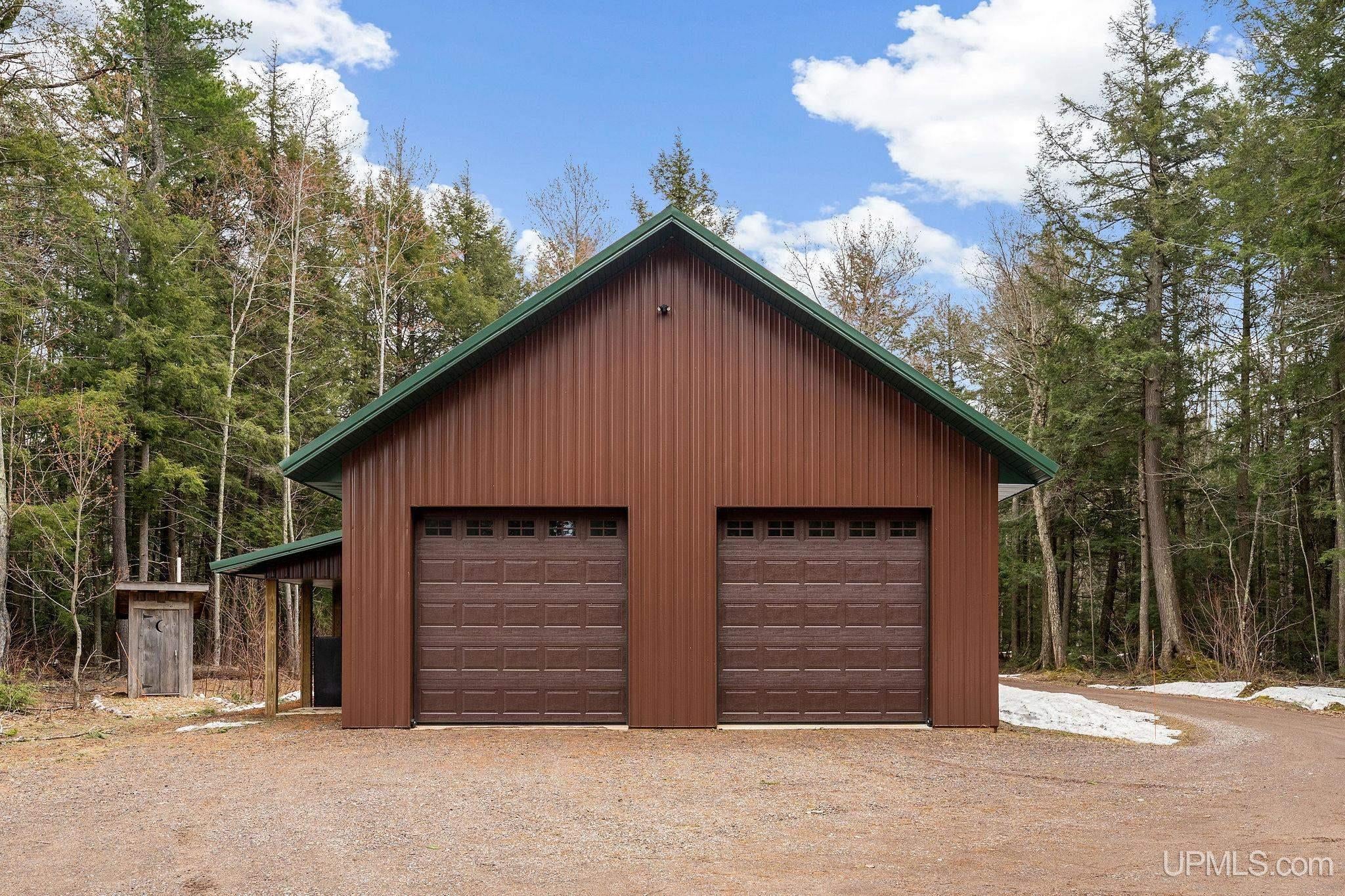 Gwinn, Michigan, 49841, United States, 3 Bedrooms Bedrooms, ,3 BathroomsBathrooms,Residential,Active,2043442