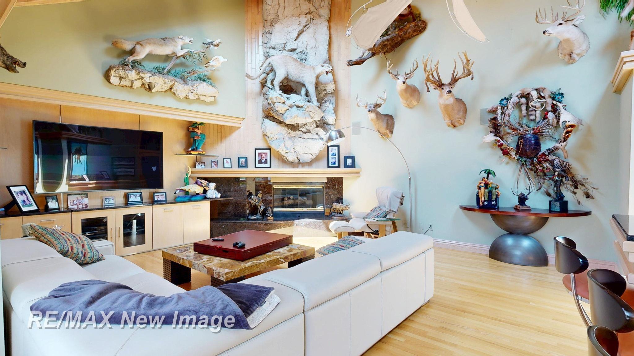 Saginaw, Michigan, 48609, United States, 3 Bedrooms Bedrooms, ,4 BathroomsBathrooms,Residential,Active,1999939