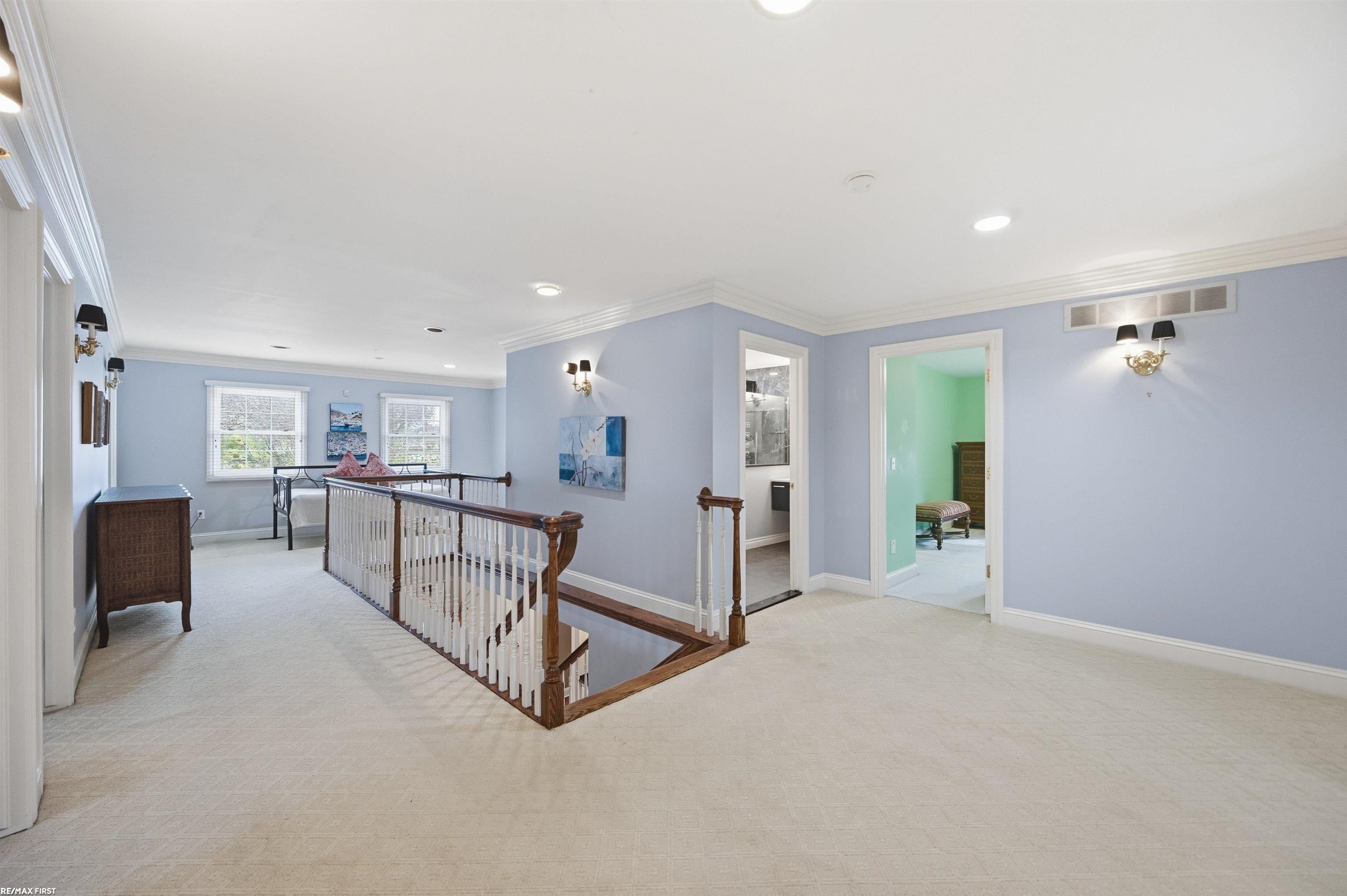 Bloomfield Hills, Michigan, 48301, United States, 5 Bedrooms Bedrooms, ,5 BathroomsBathrooms,Residential,Active,1985866