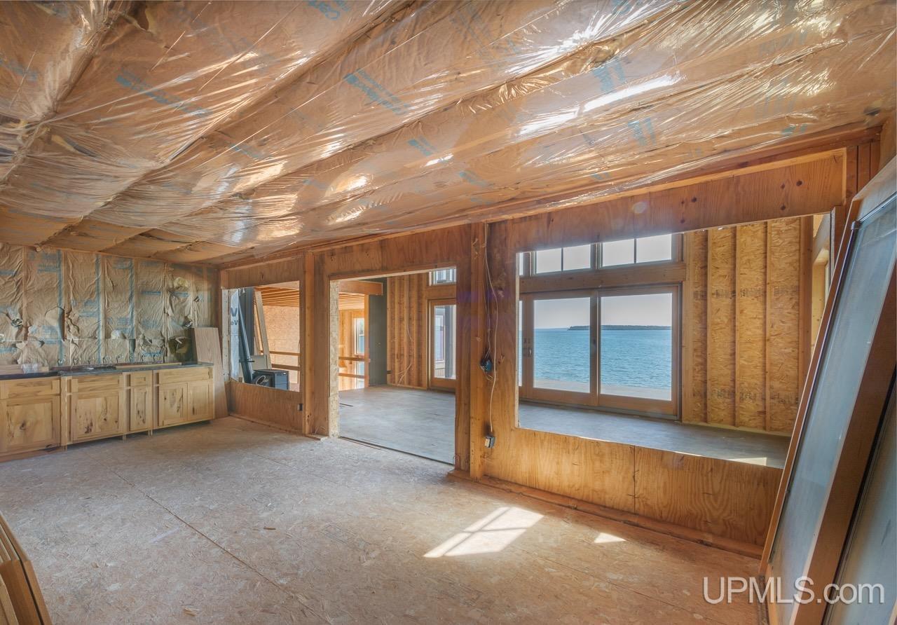 Au Train, Michigan, 49806, United States, 7 Bedrooms Bedrooms, ,7 BathroomsBathrooms,Residential,Active,2015448