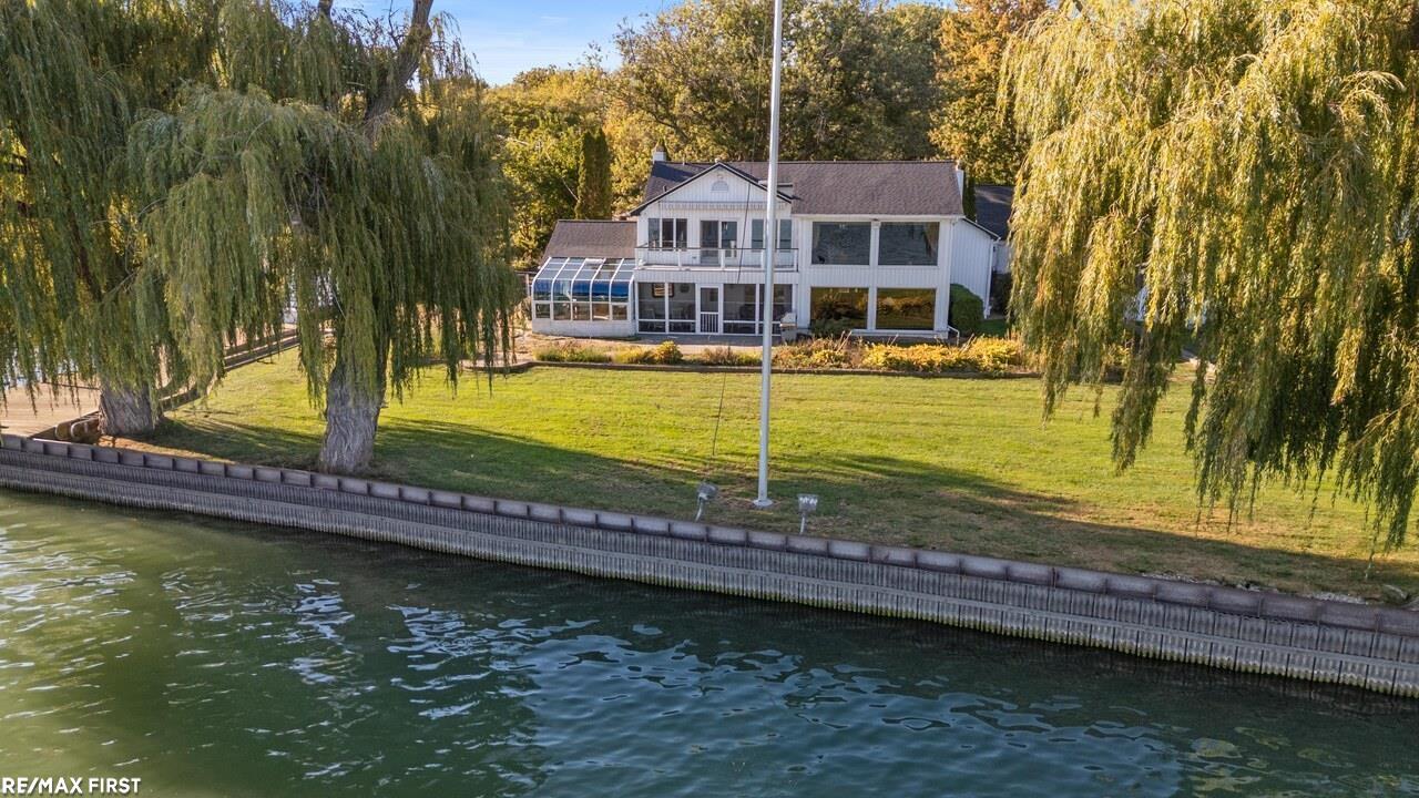 Harrison Twp, Michigan, 48045, United States, 3 Bedrooms Bedrooms, ,4 BathroomsBathrooms,Residential,Active,1965831