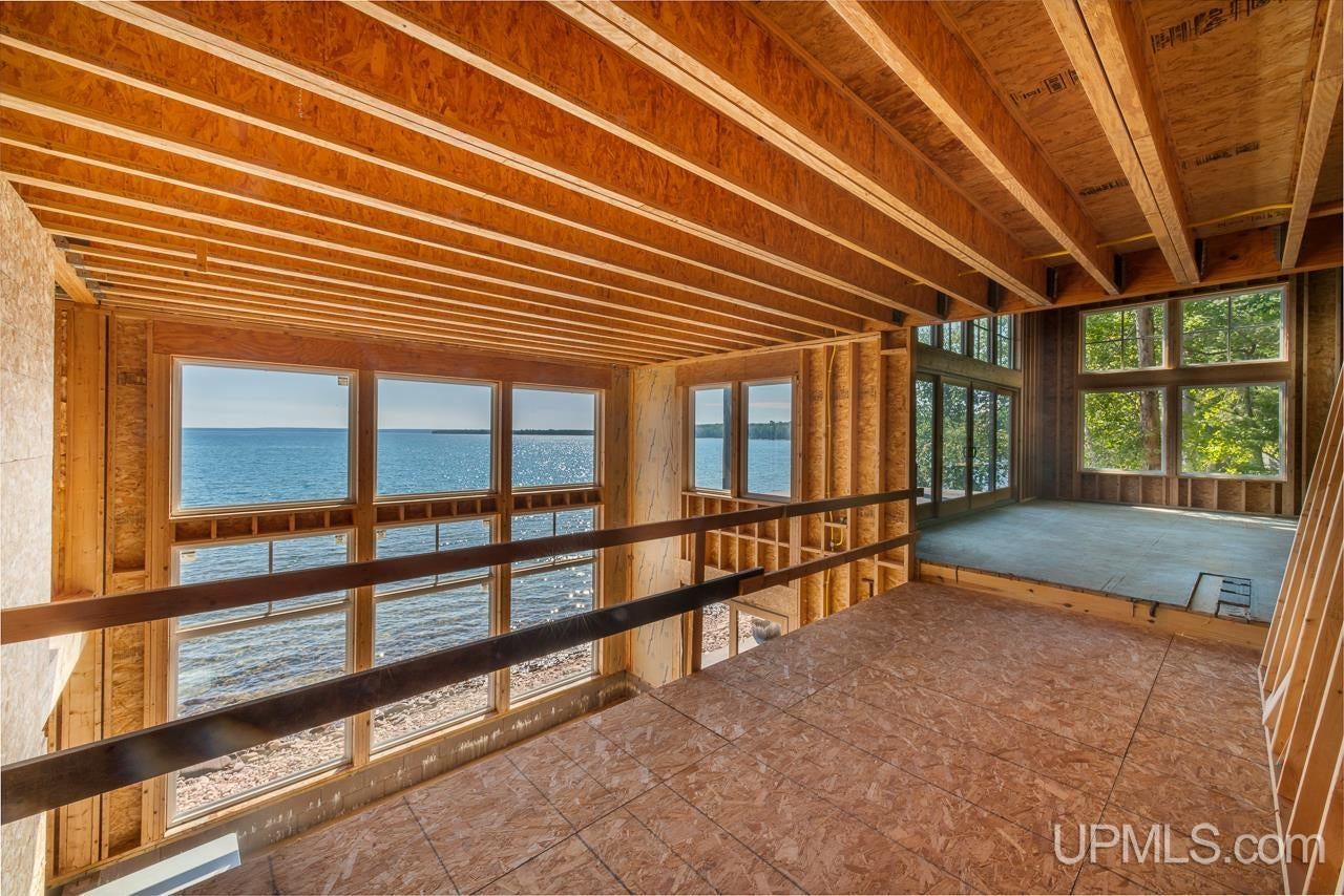 Au Train, Michigan, 49806, United States, 7 Bedrooms Bedrooms, ,7 BathroomsBathrooms,Residential,Active,2015448