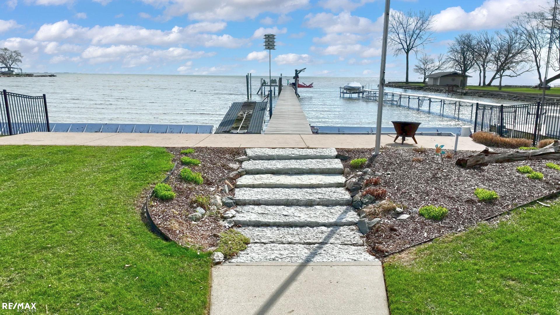 Saint Clair Shores, Michigan, 48081, United States, ,5 BathroomsBathrooms,Residential,Active,1829899