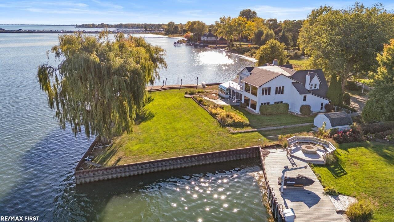 Harrison Twp, Michigan, 48045, United States, 3 Bedrooms Bedrooms, ,4 BathroomsBathrooms,Residential,Active,1965831